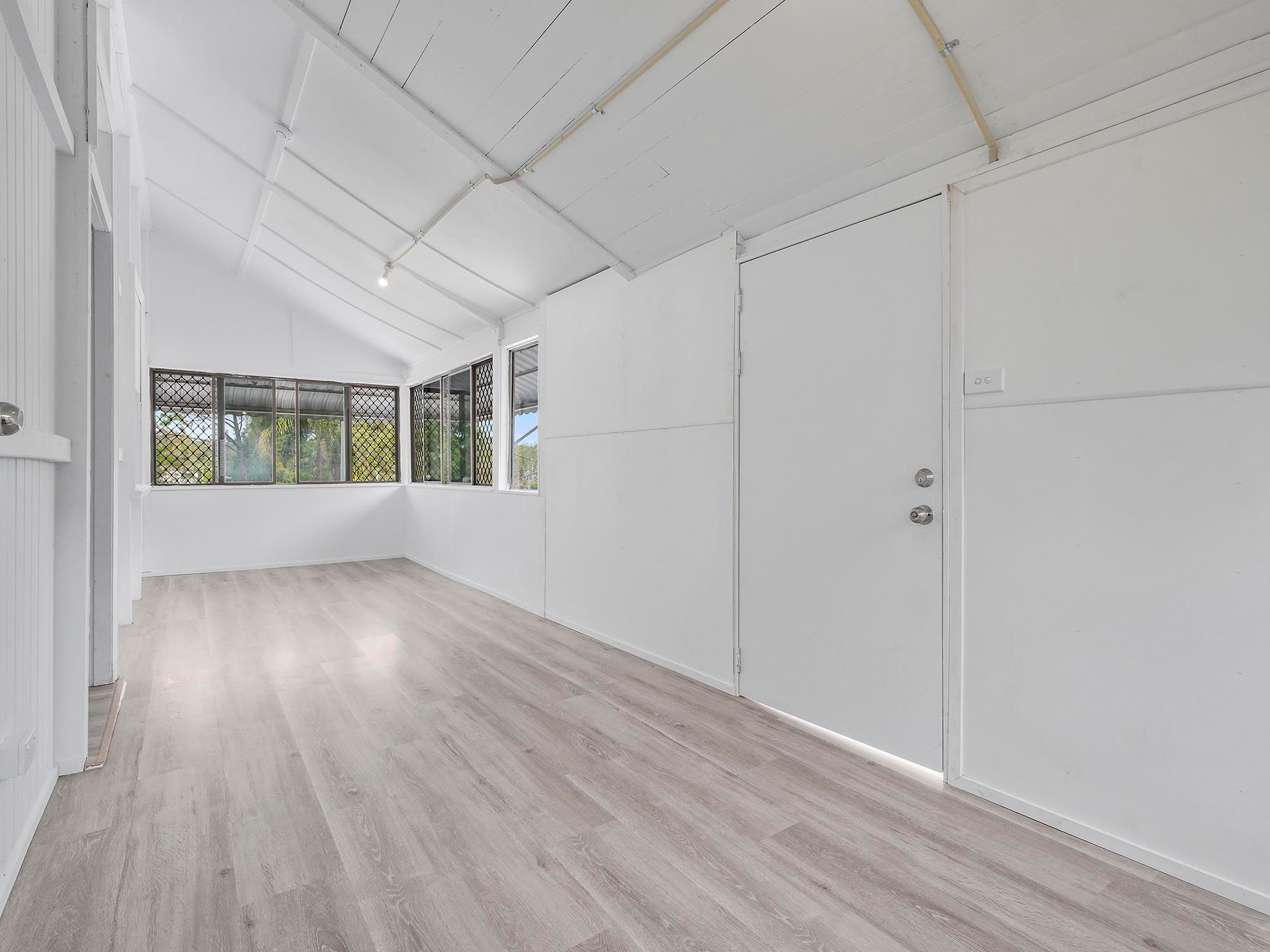 6 Mill Street, Goodna, QLD 4300