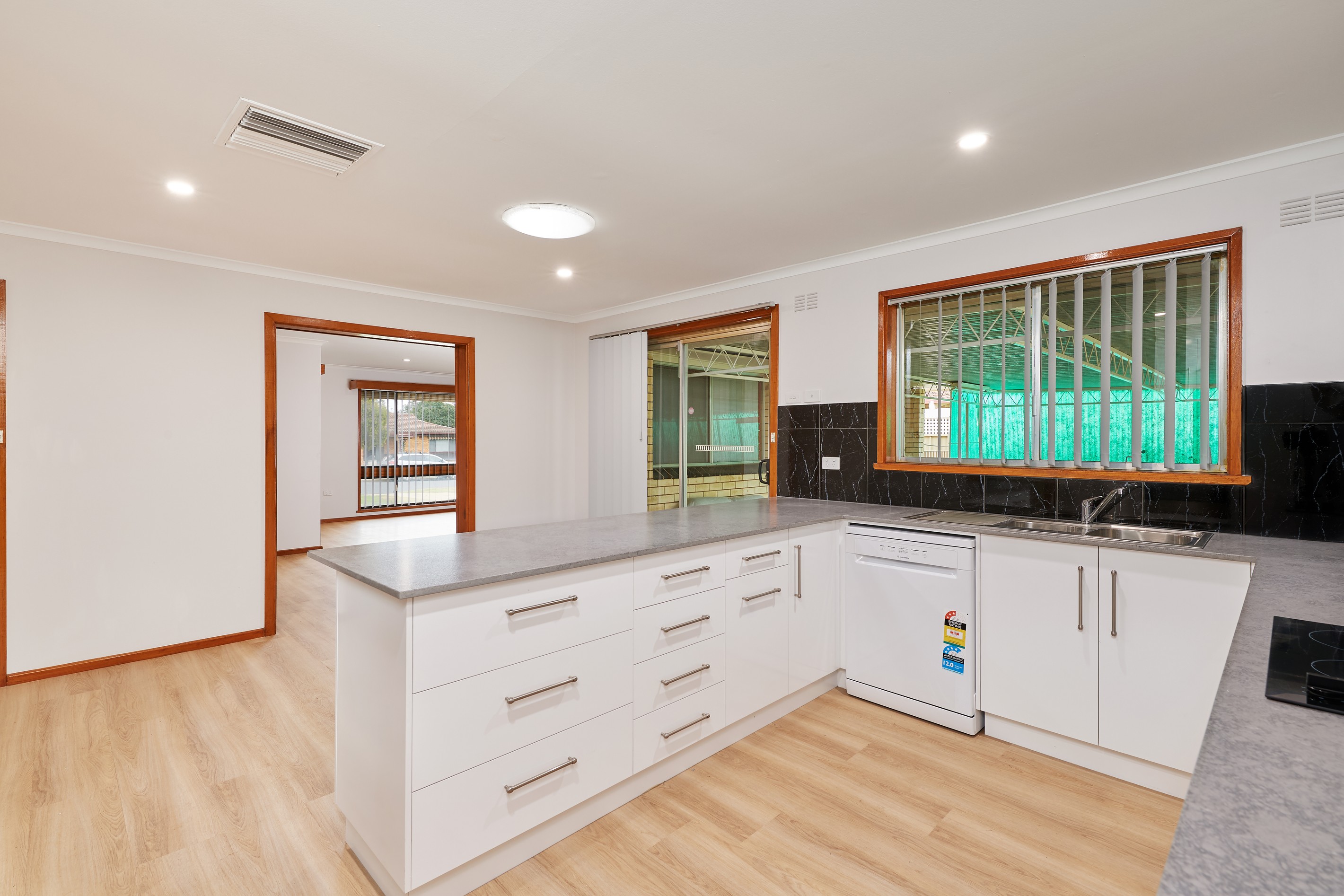 1 Martin Street, Tolland, NSW 2650