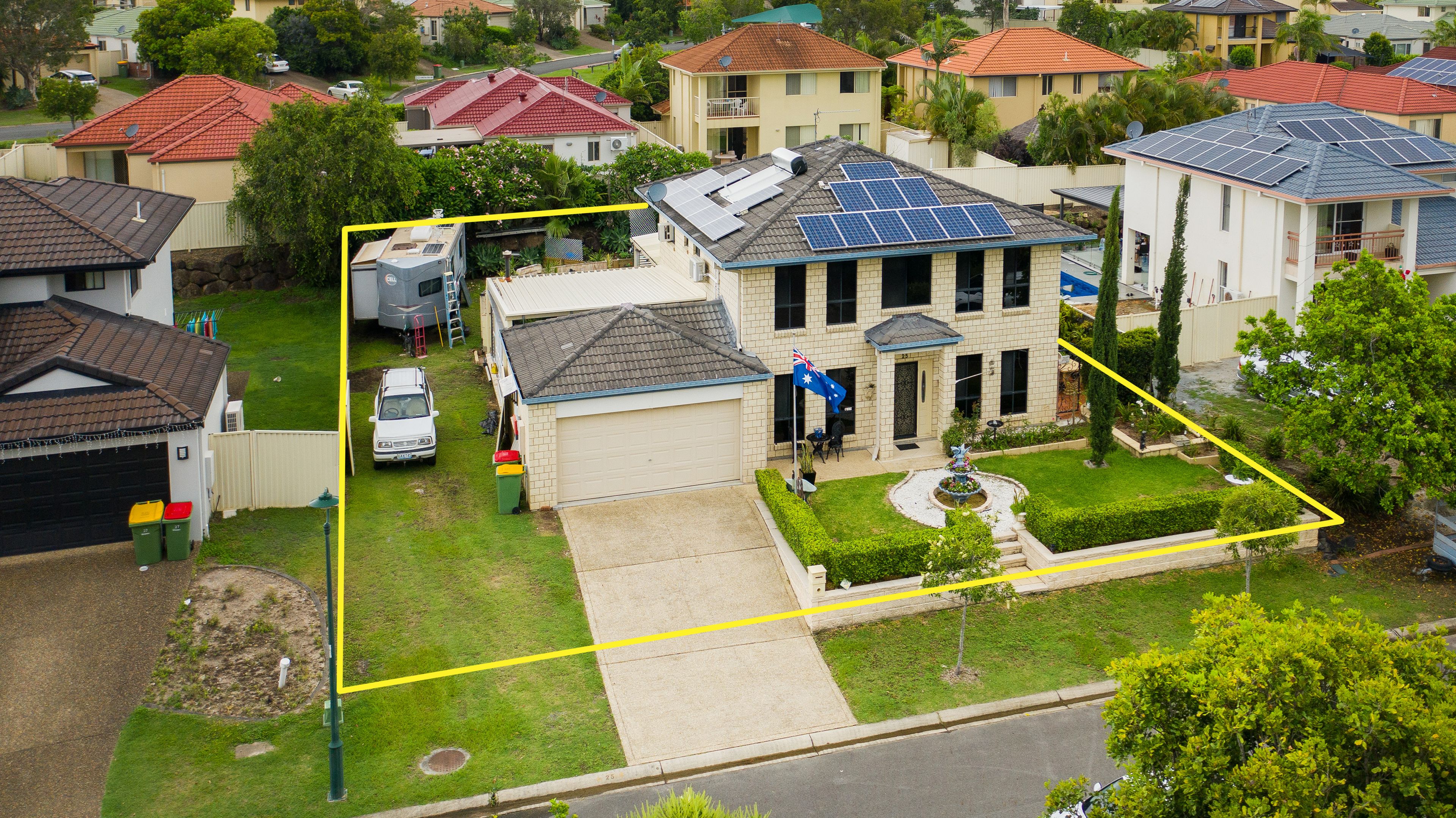 25 Tanzen Drive, Arundel, QLD 4214