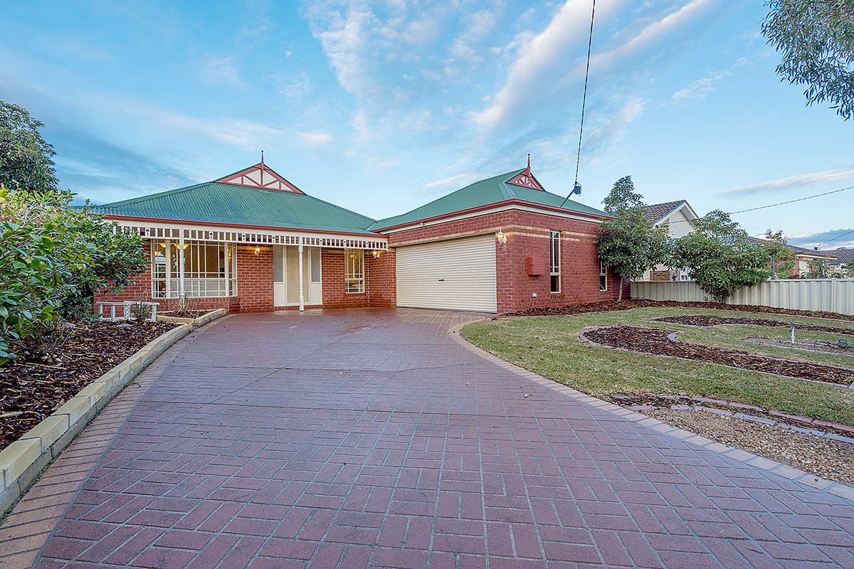 5 Newhaven Road, Craigieburn, VIC 3064