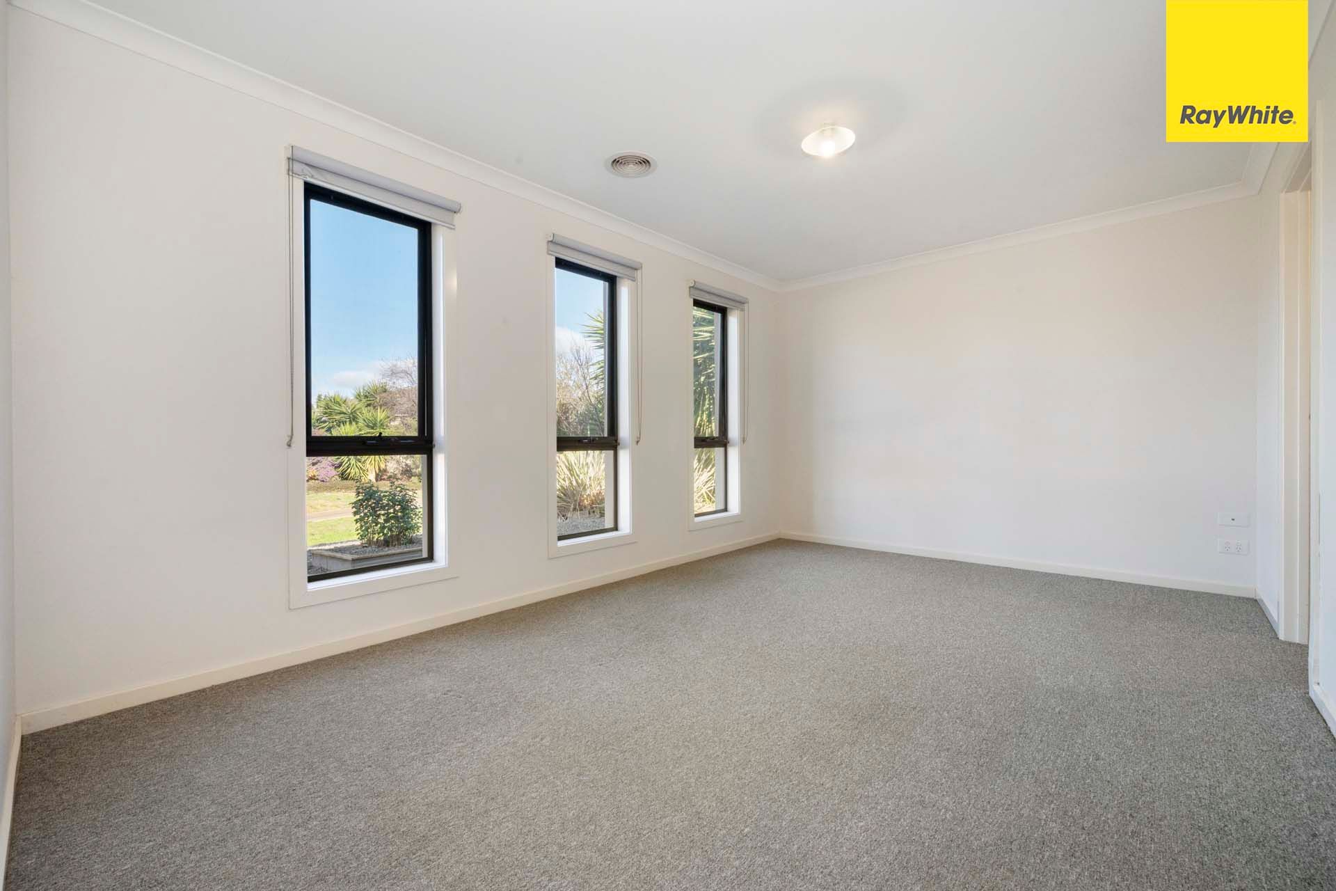 3 Phila Place, Brookfield, VIC 3338