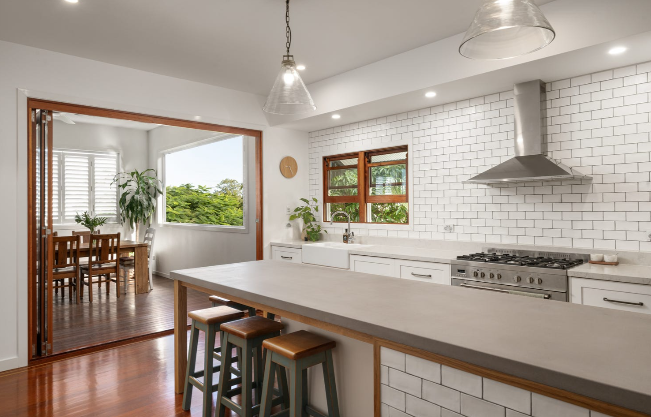 64 Sirius Street, Coorparoo, QLD 4151