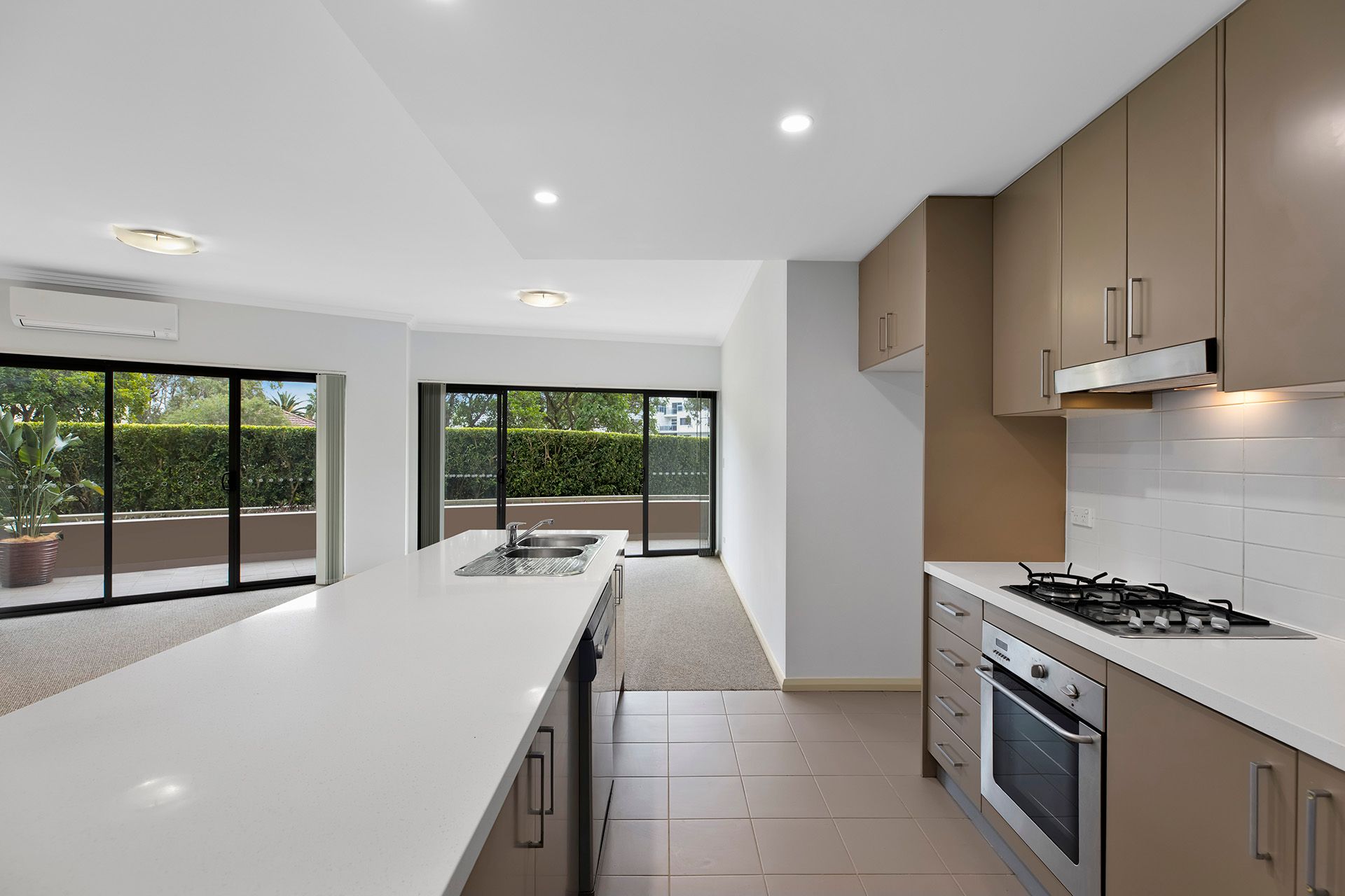 5/18-24 Torrens Avenue — photo 7 of 13