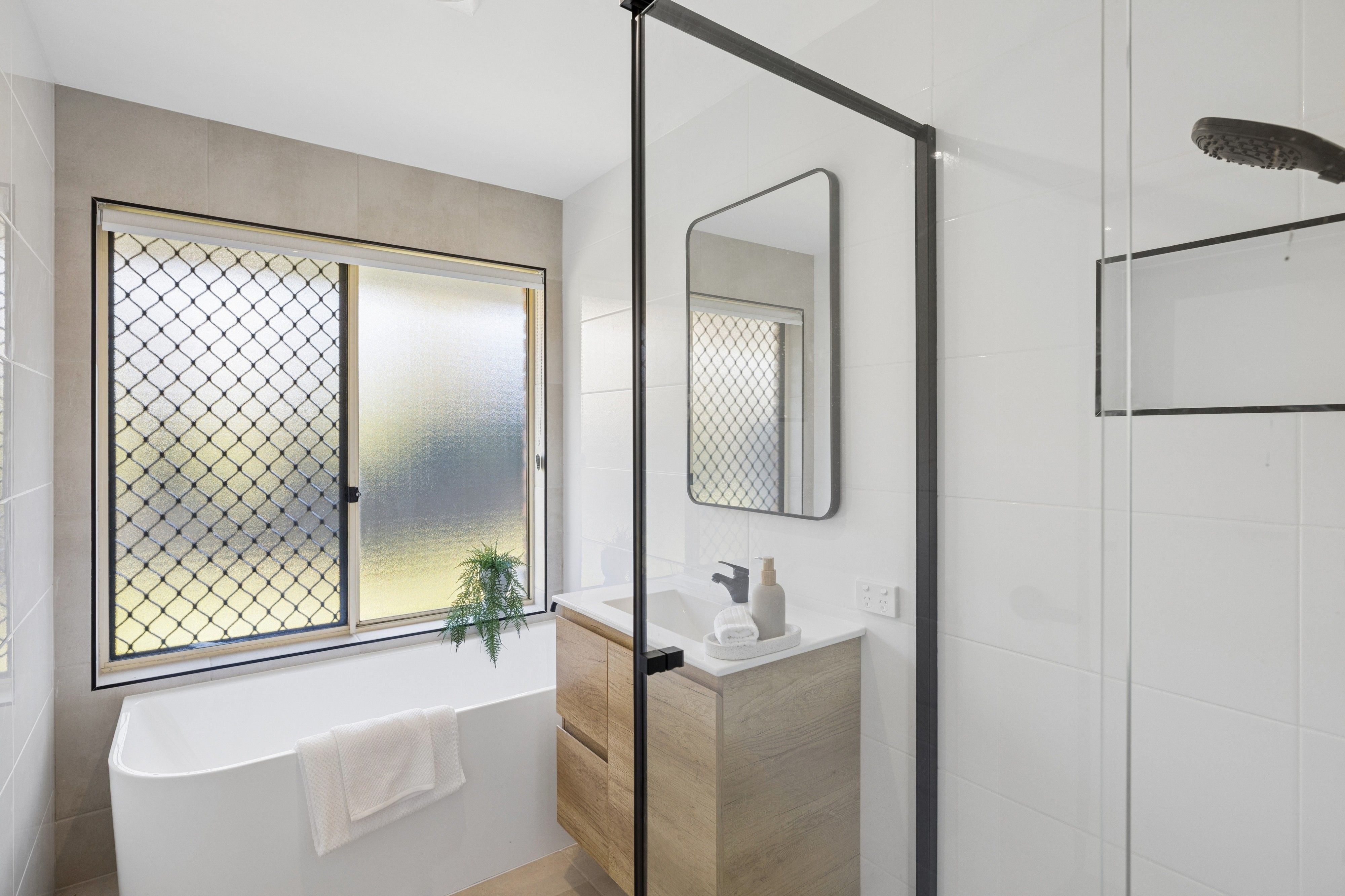 9 Aquamarine Street — photo 27 of 28