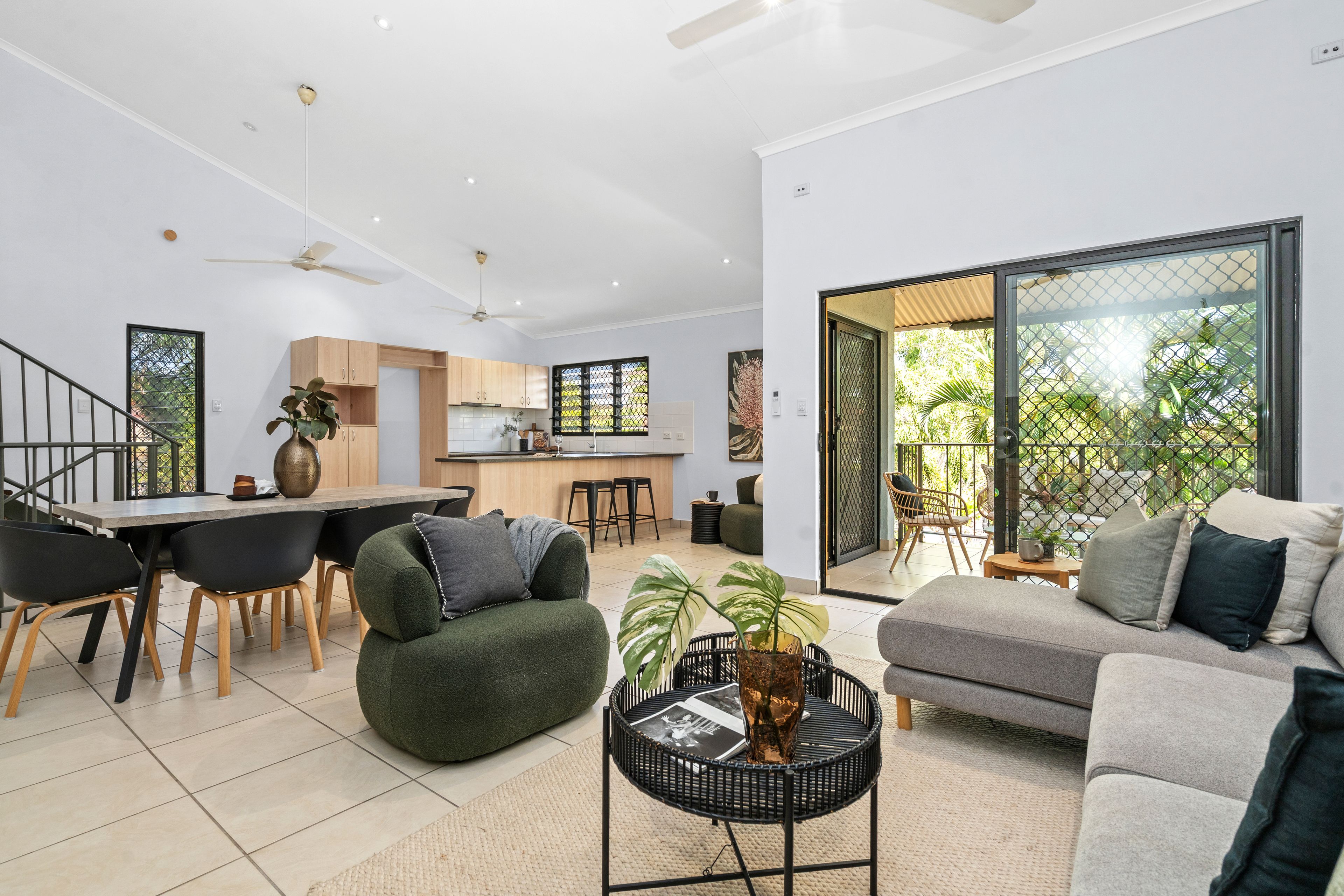 1/18 Rosetta Street — photo from Ray White Bayside