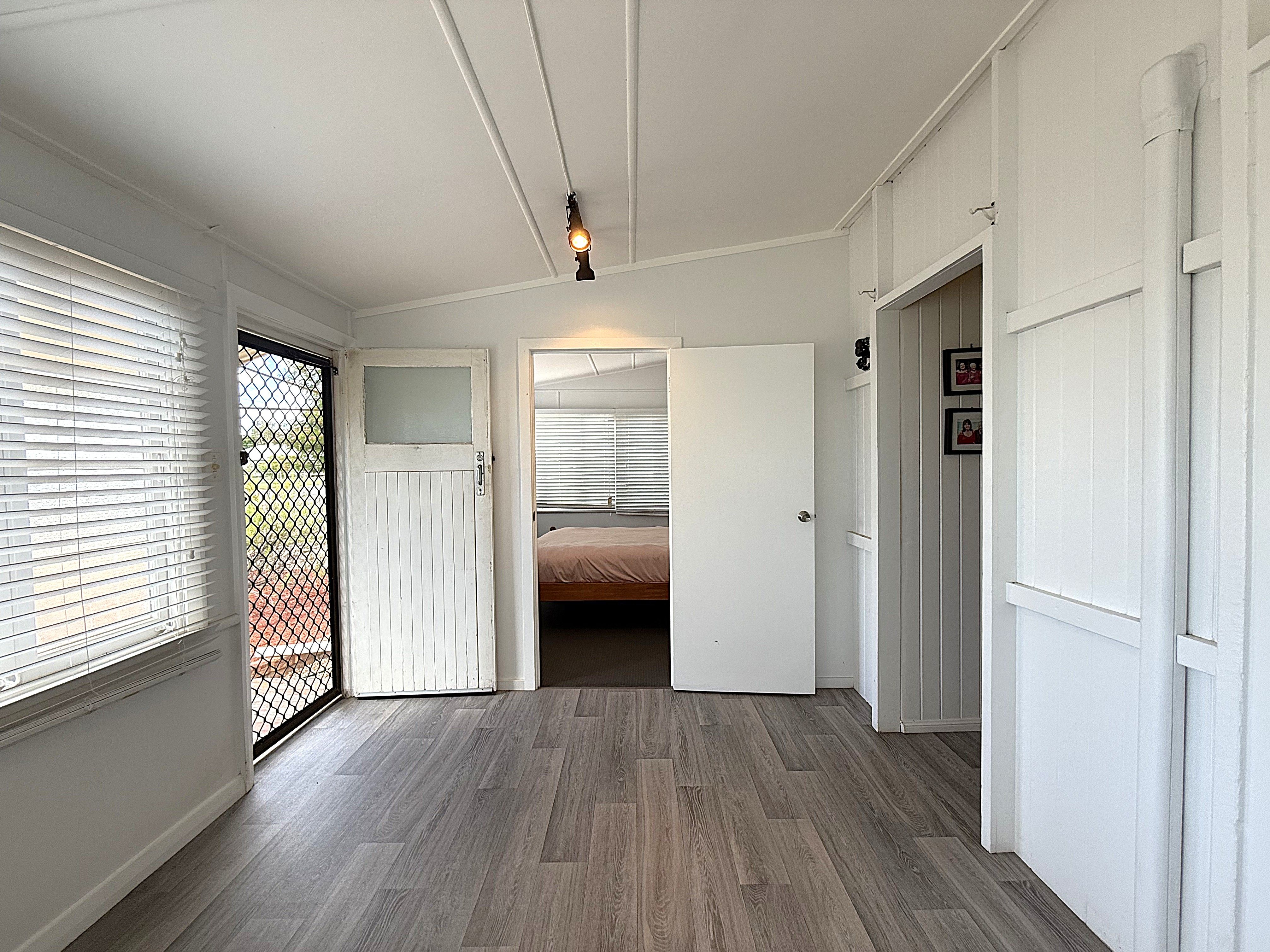 107 Fir Street — photo 3 of 20
