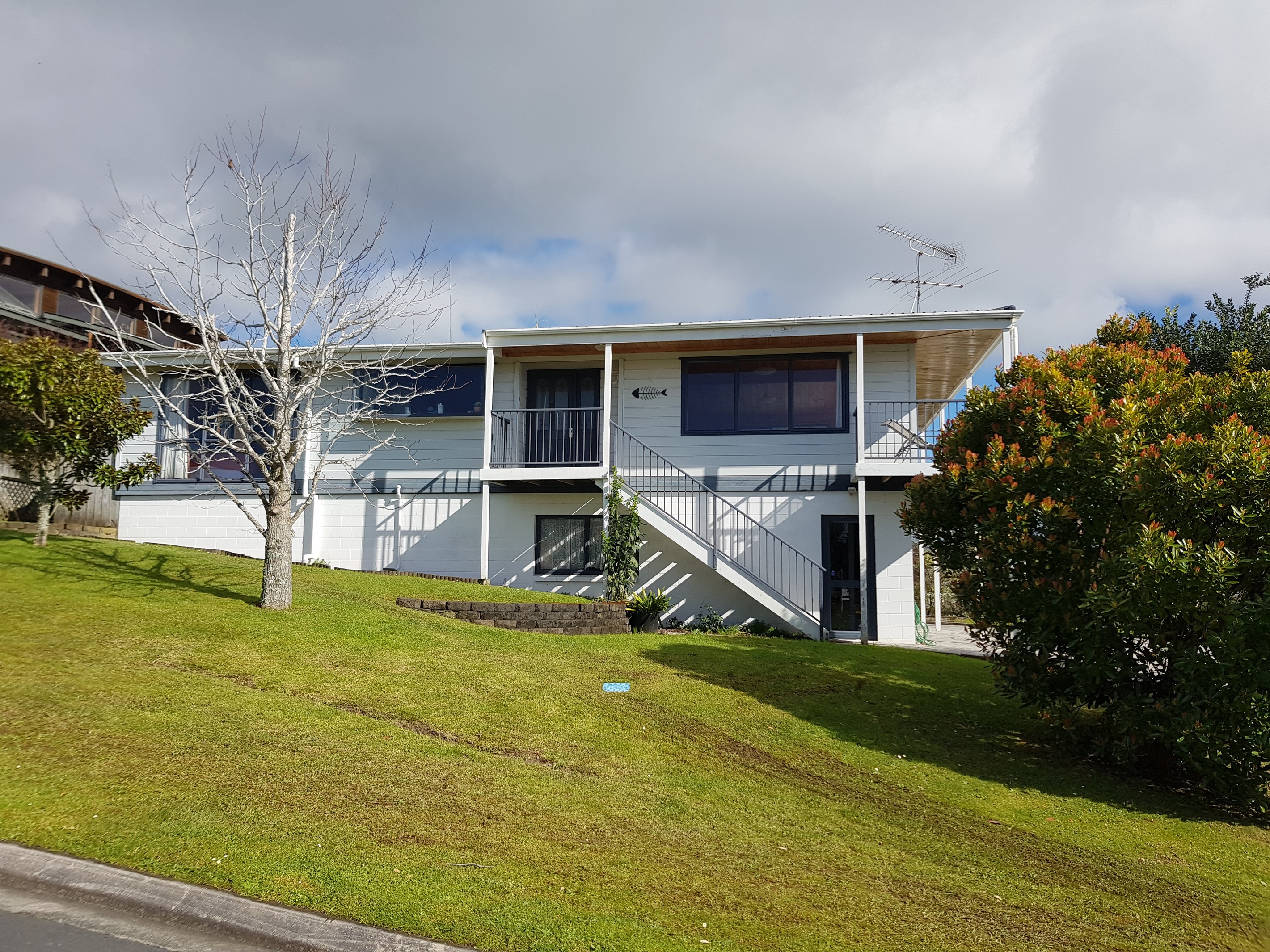 6 Athol, Algies Bay, Rodney