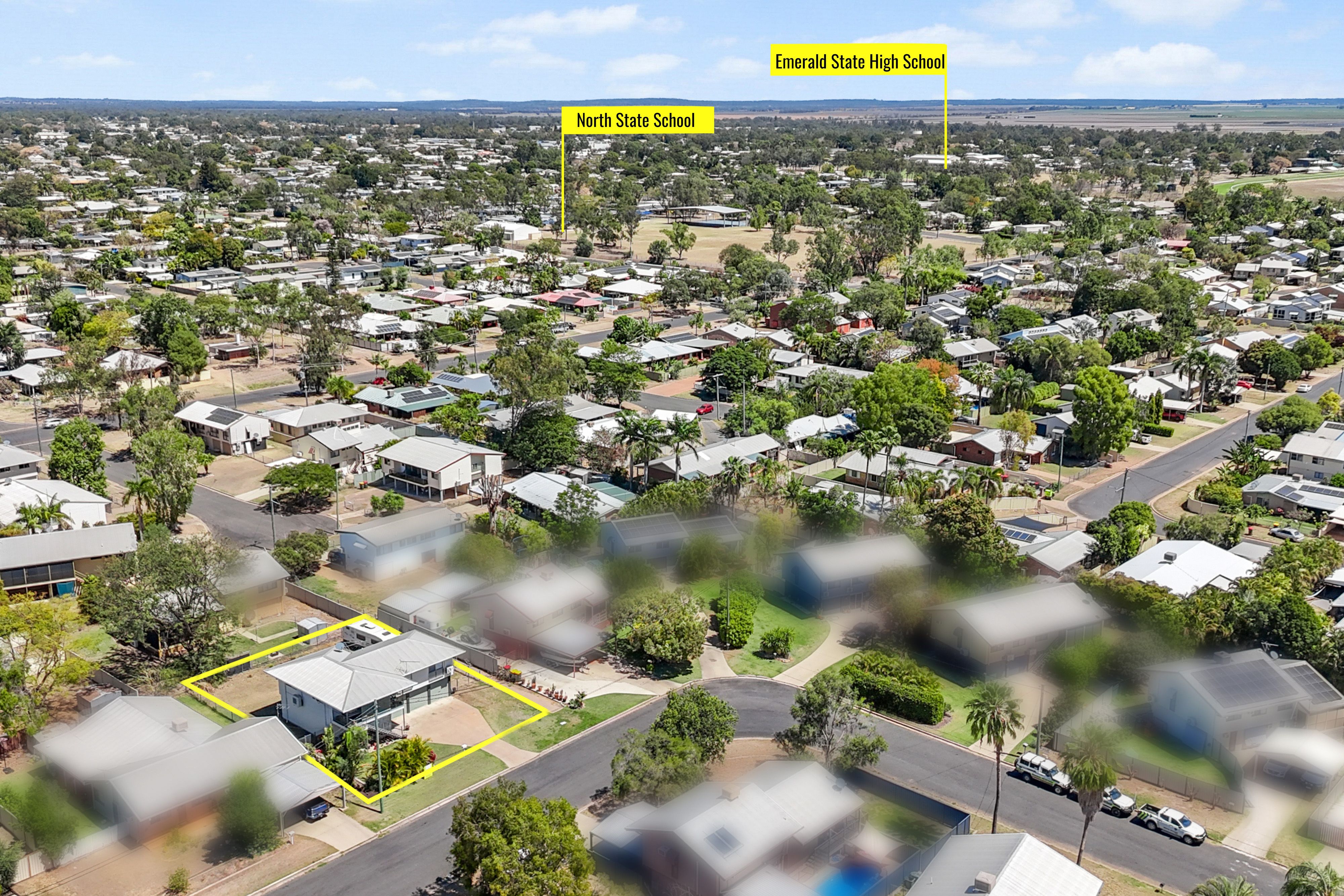 16 Bonython Drive, Emerald, QLD 4720