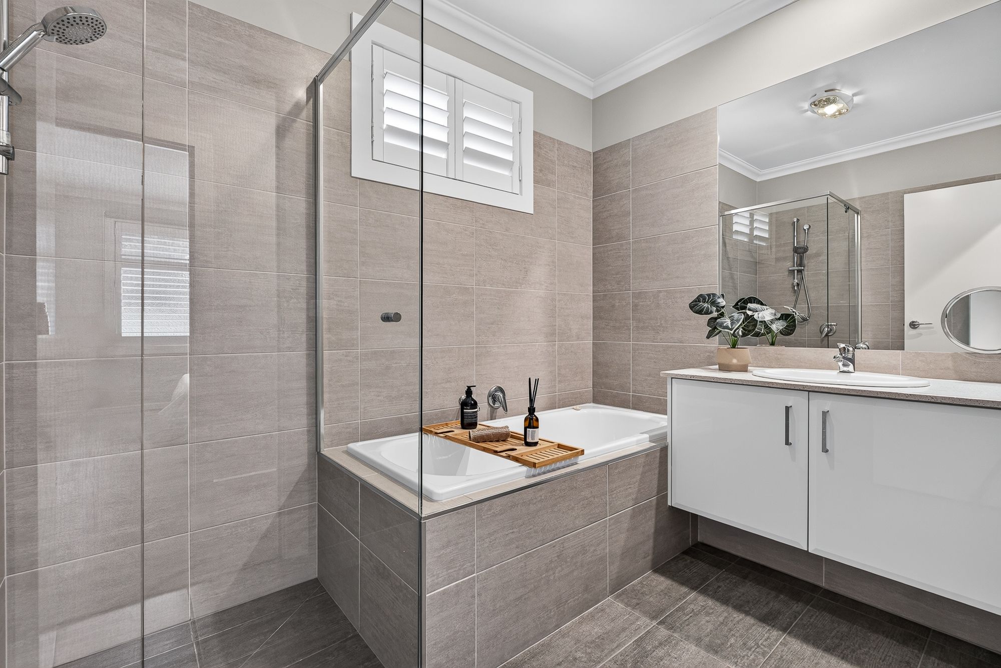 28 Waratah Avenue — photo 14 of 17