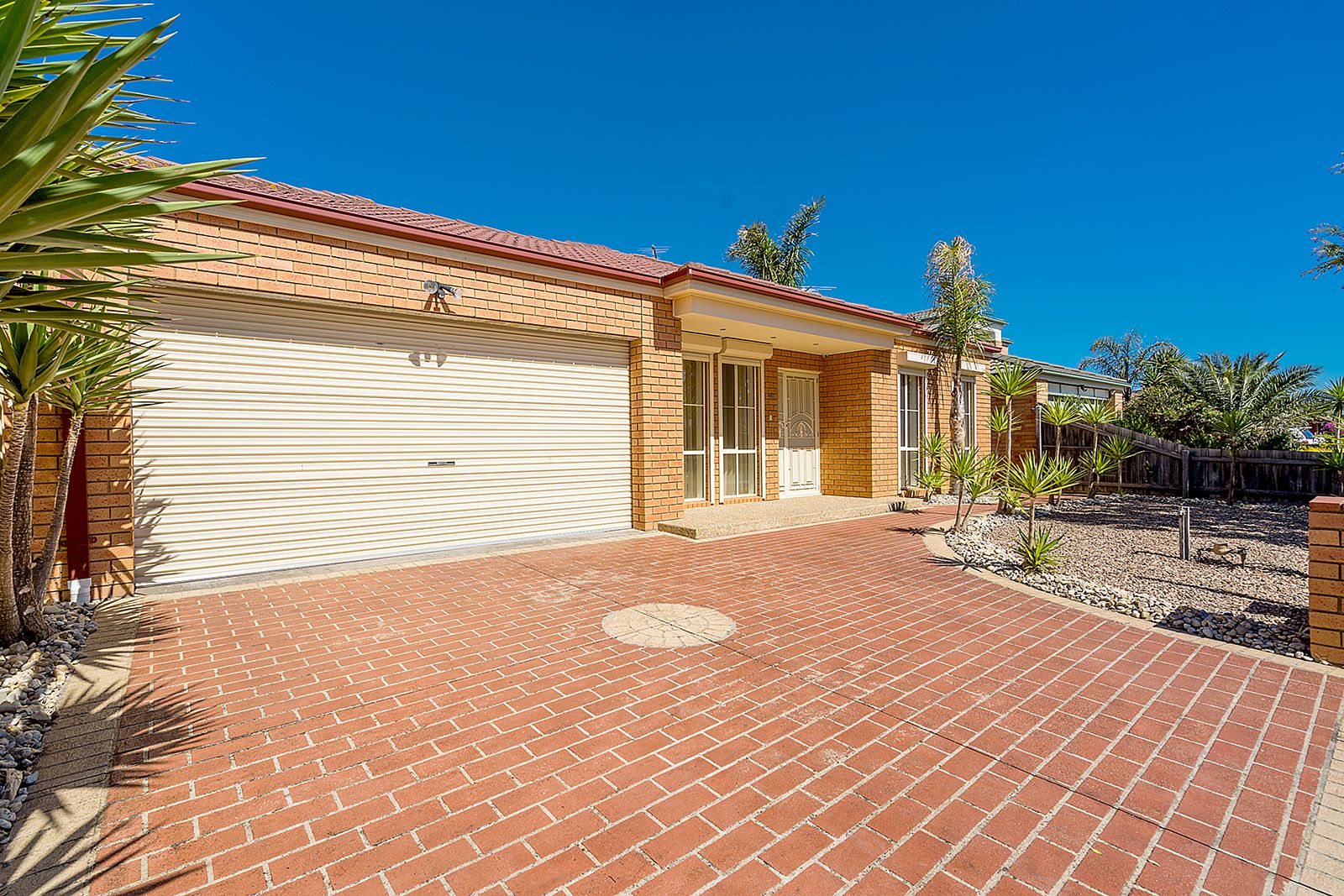 46 Santa Cruz Boulevard, Roxburgh Park, VIC 3064