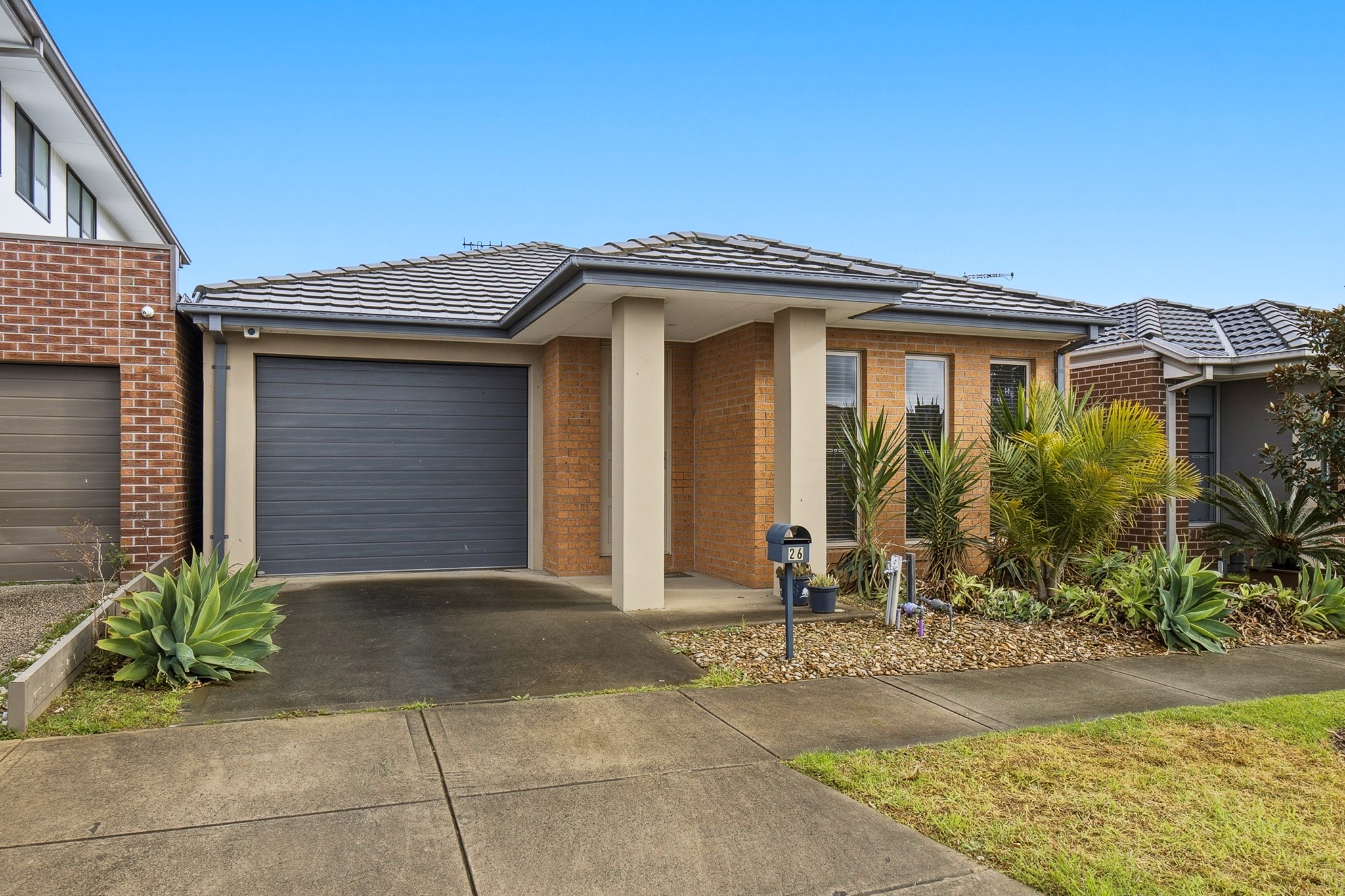 26 Forton Crescent, Cranbourne West, VIC 3977