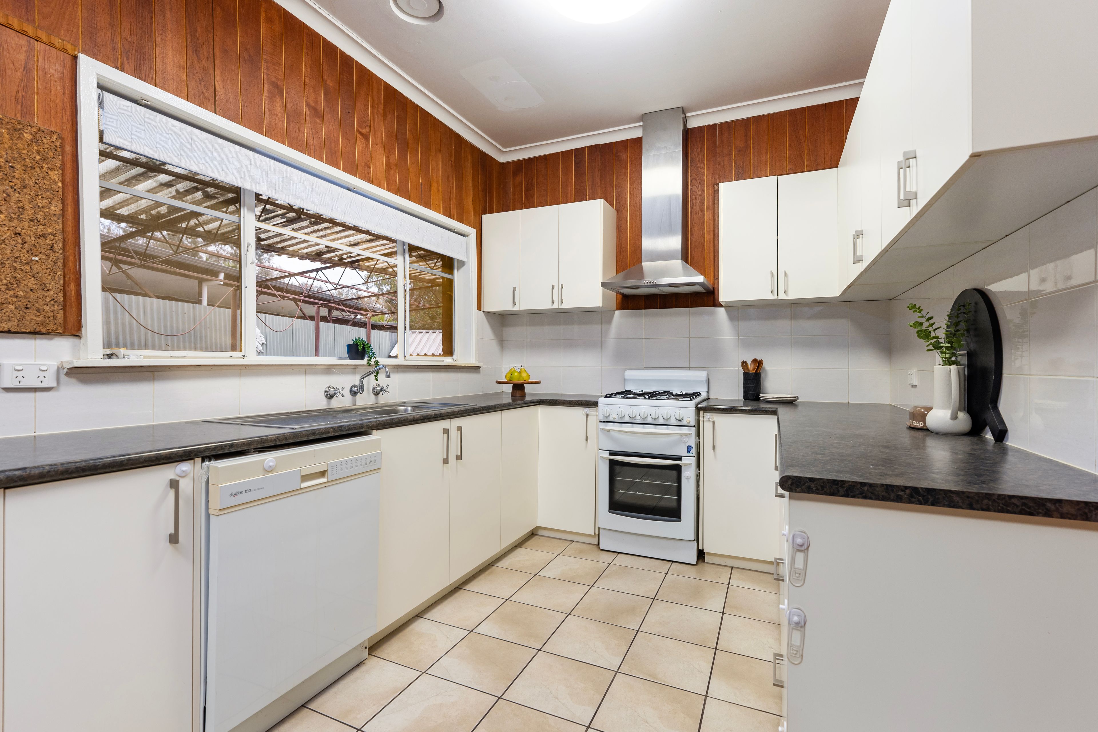 223 Kiewa Street, South Albury, NSW 2640