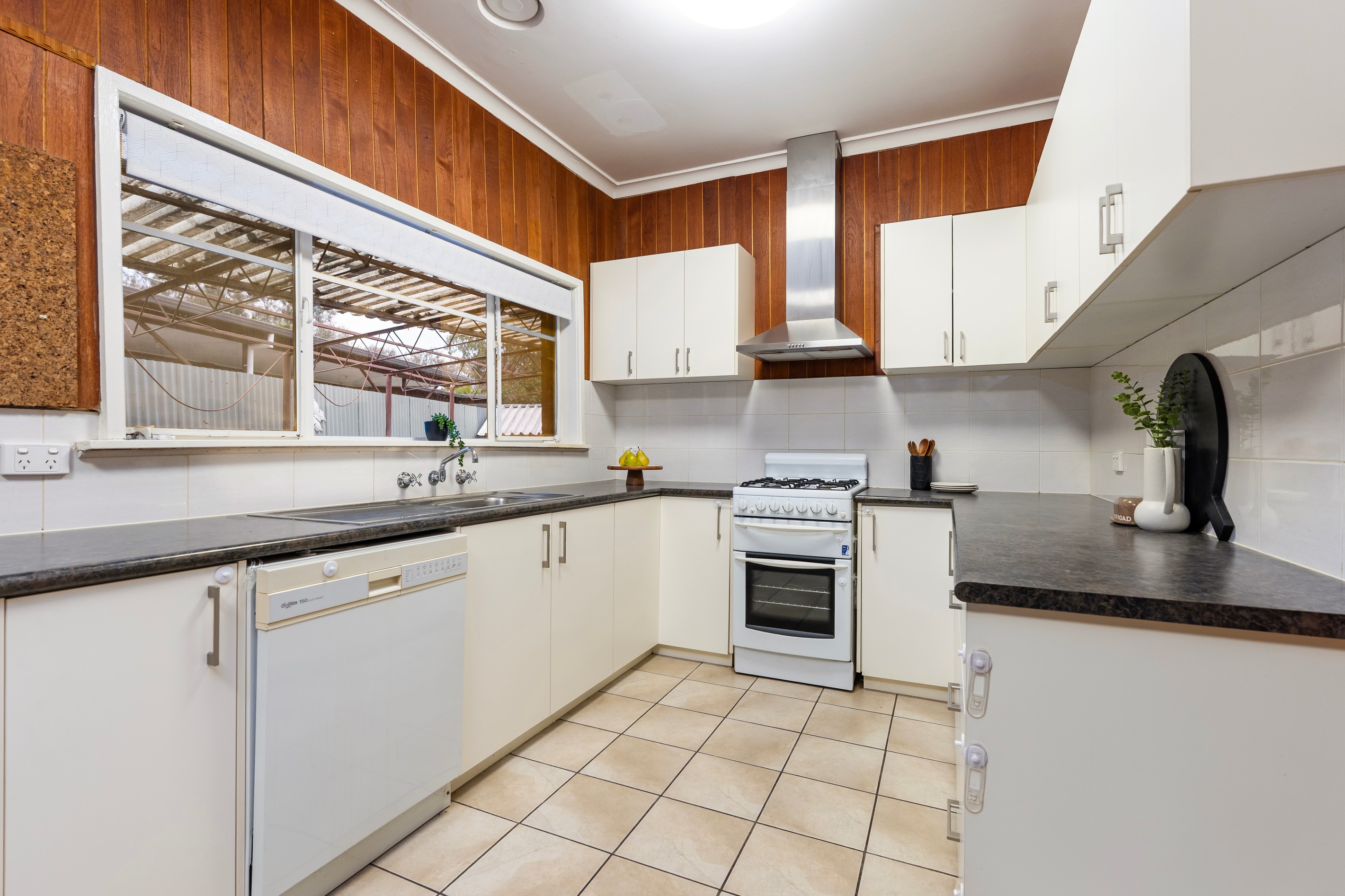 223 Kiewa Street, South Albury, NSW 2640
