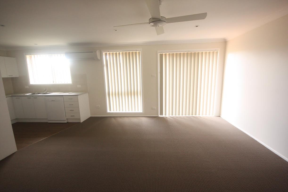 16 Day Place, Minto, NSW 2566