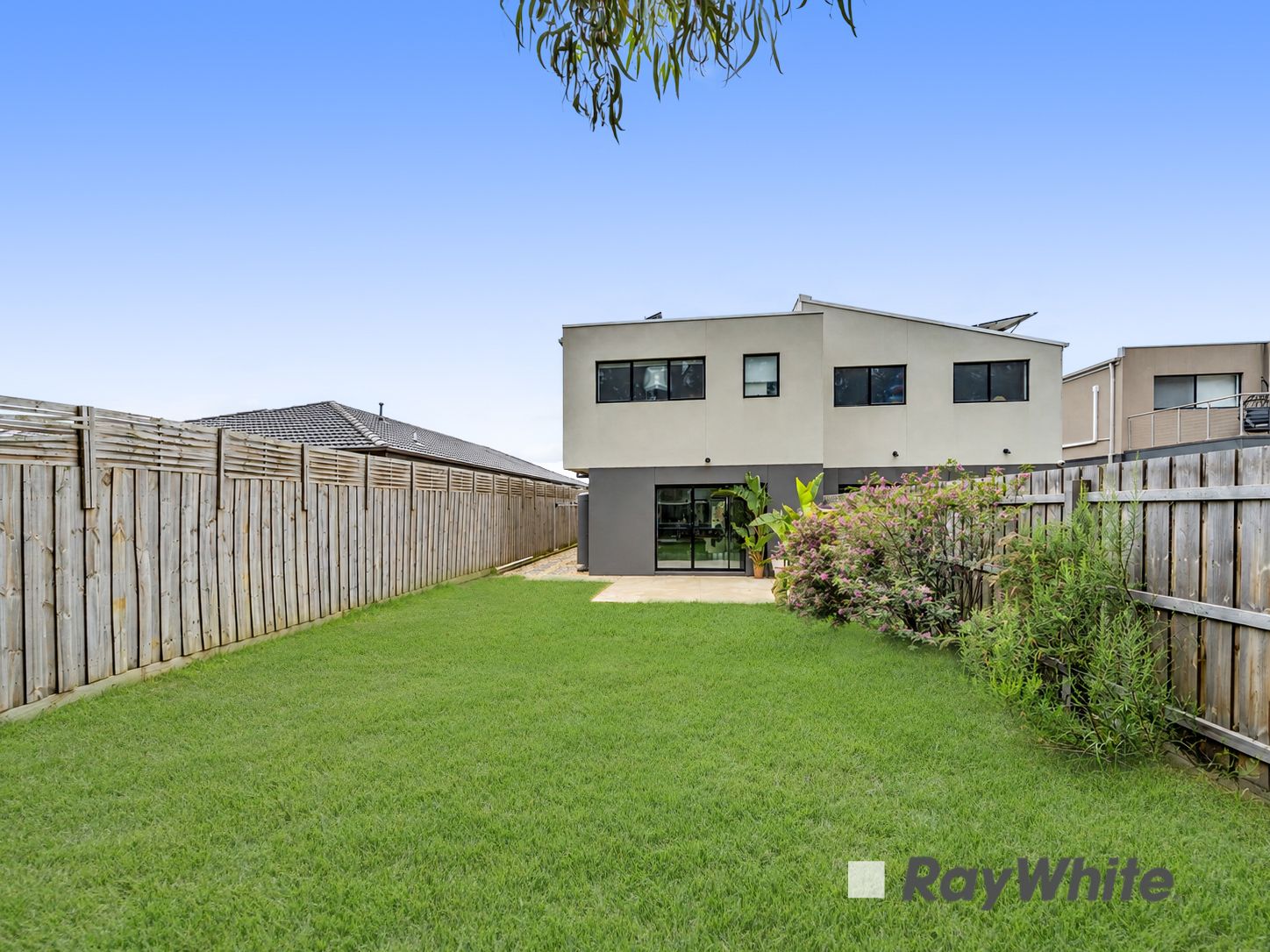 Cranbourne East, VIC 3977 — photo from Ray White Narre Warren