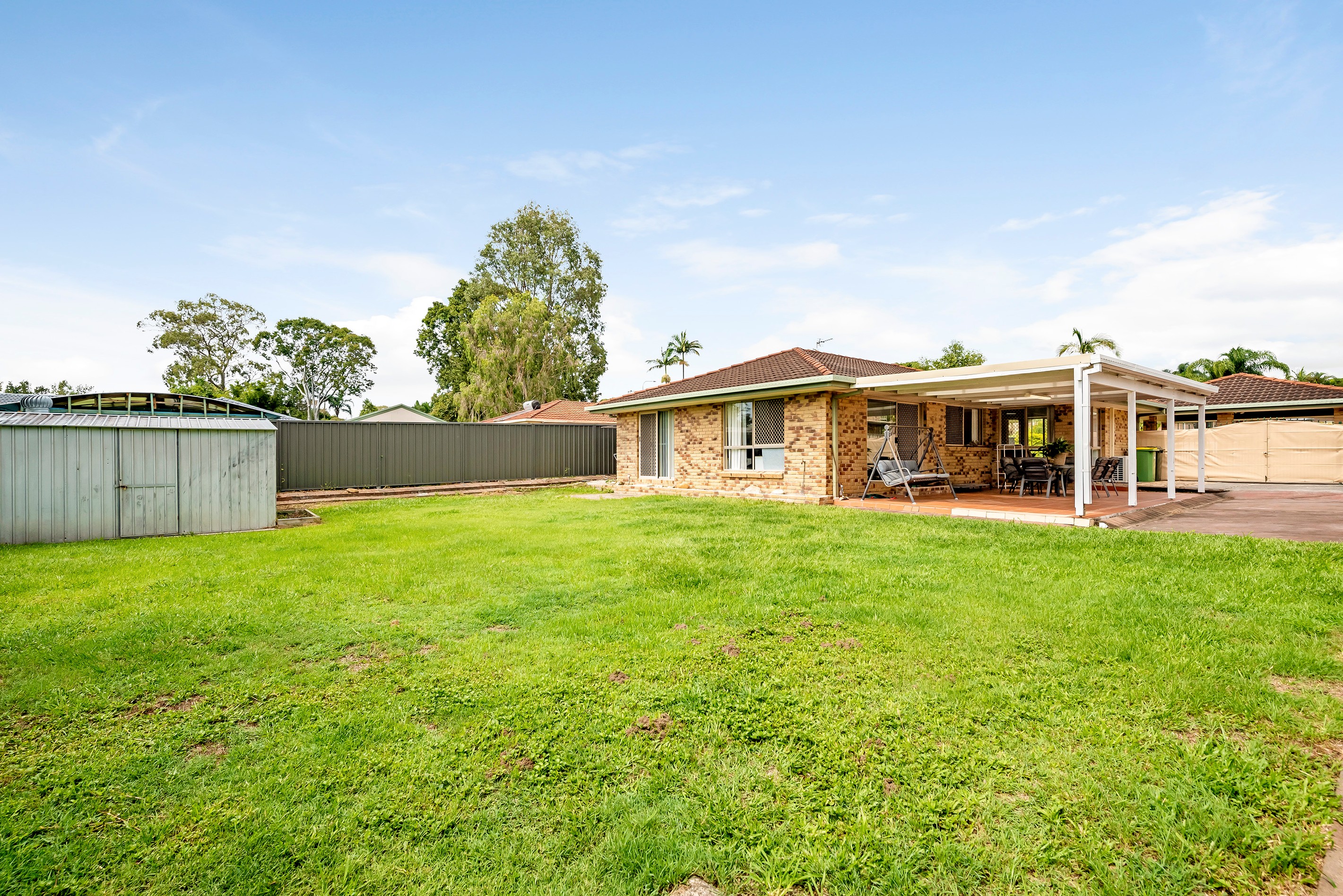 77 Chisholm Road, Carrara, QLD 4211