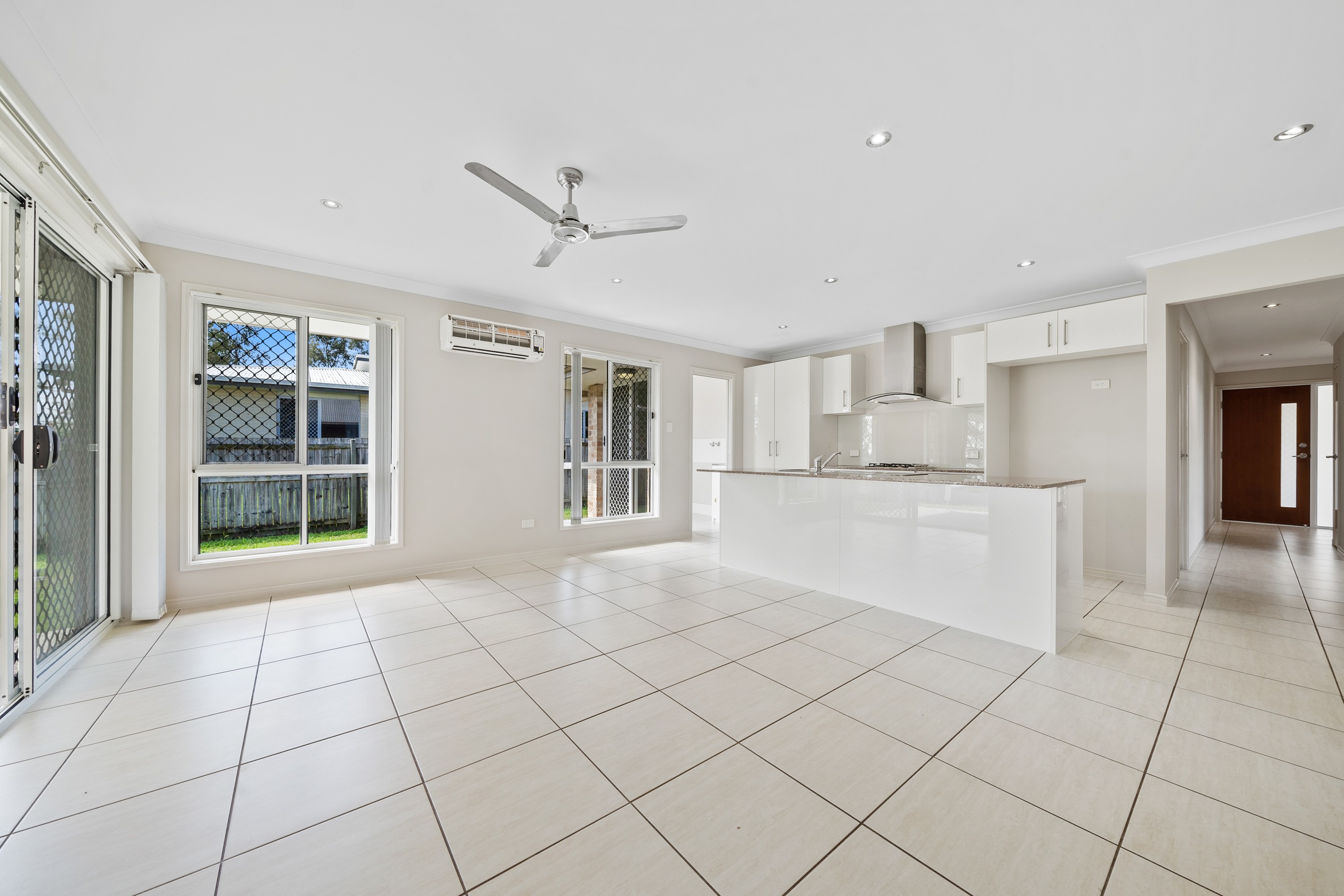 18 Samuel Court, Yamanto, QLD 4305