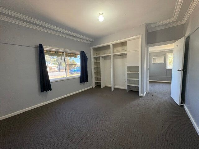 74 Warren Street — photo 3 of 16
