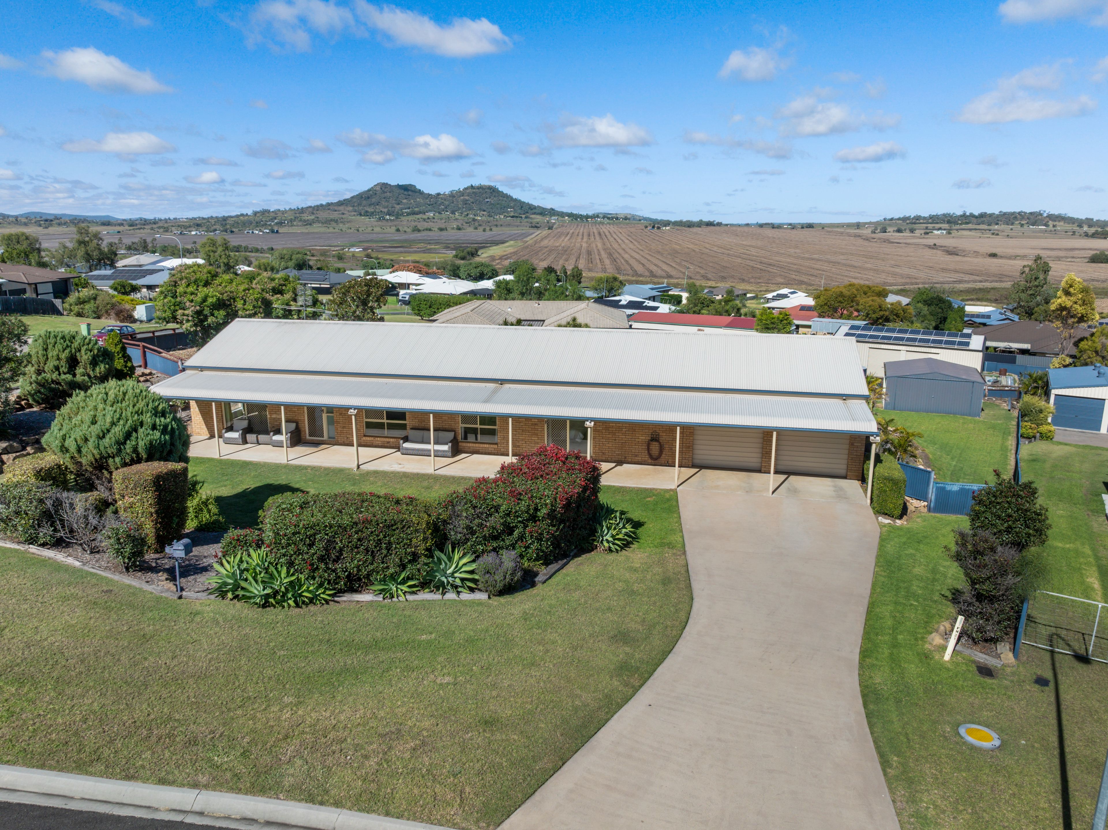 2 Willow View Court, Kingsthorpe QLD 4400