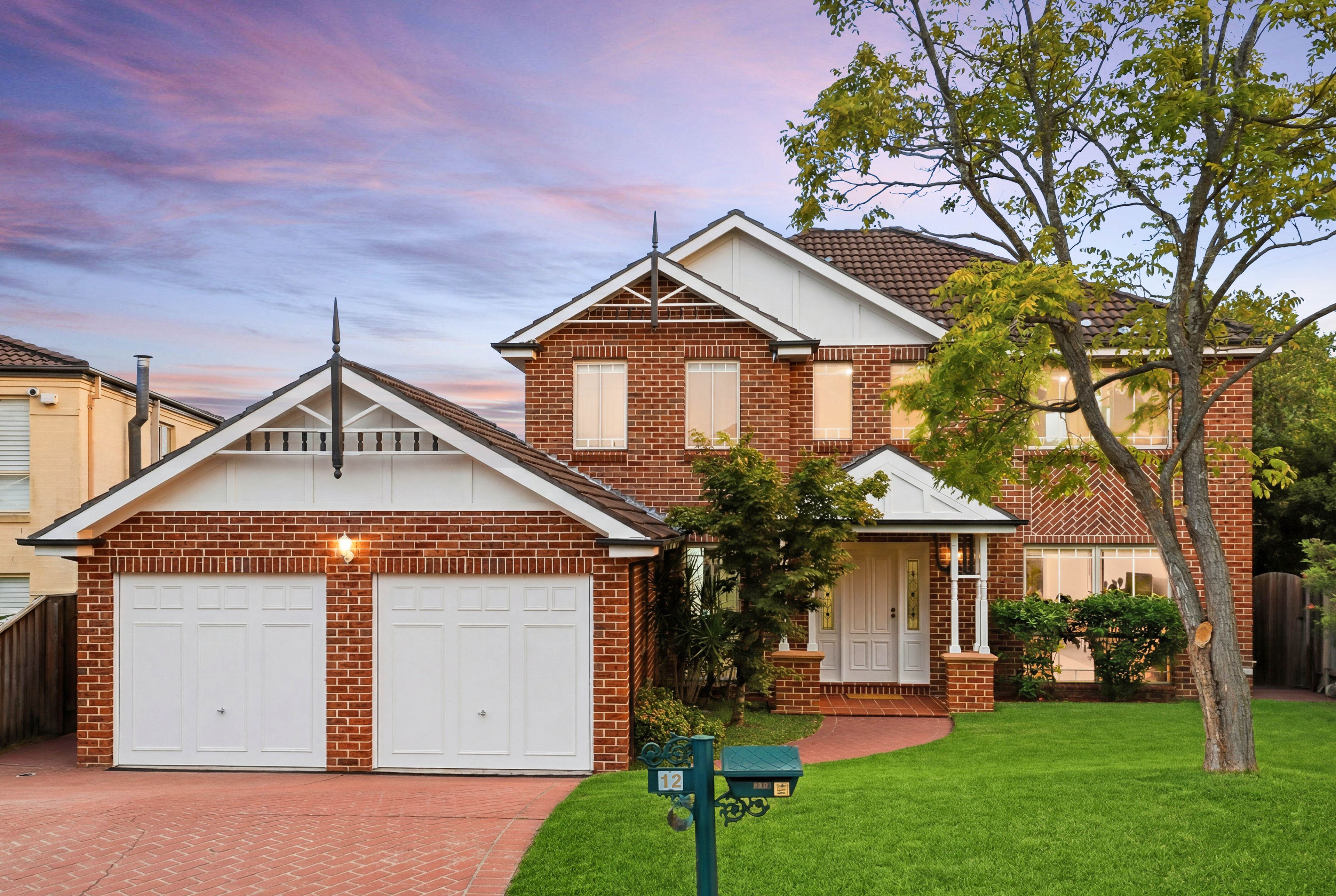 12 Ravensbourne Circuit, Dural NSW 2158