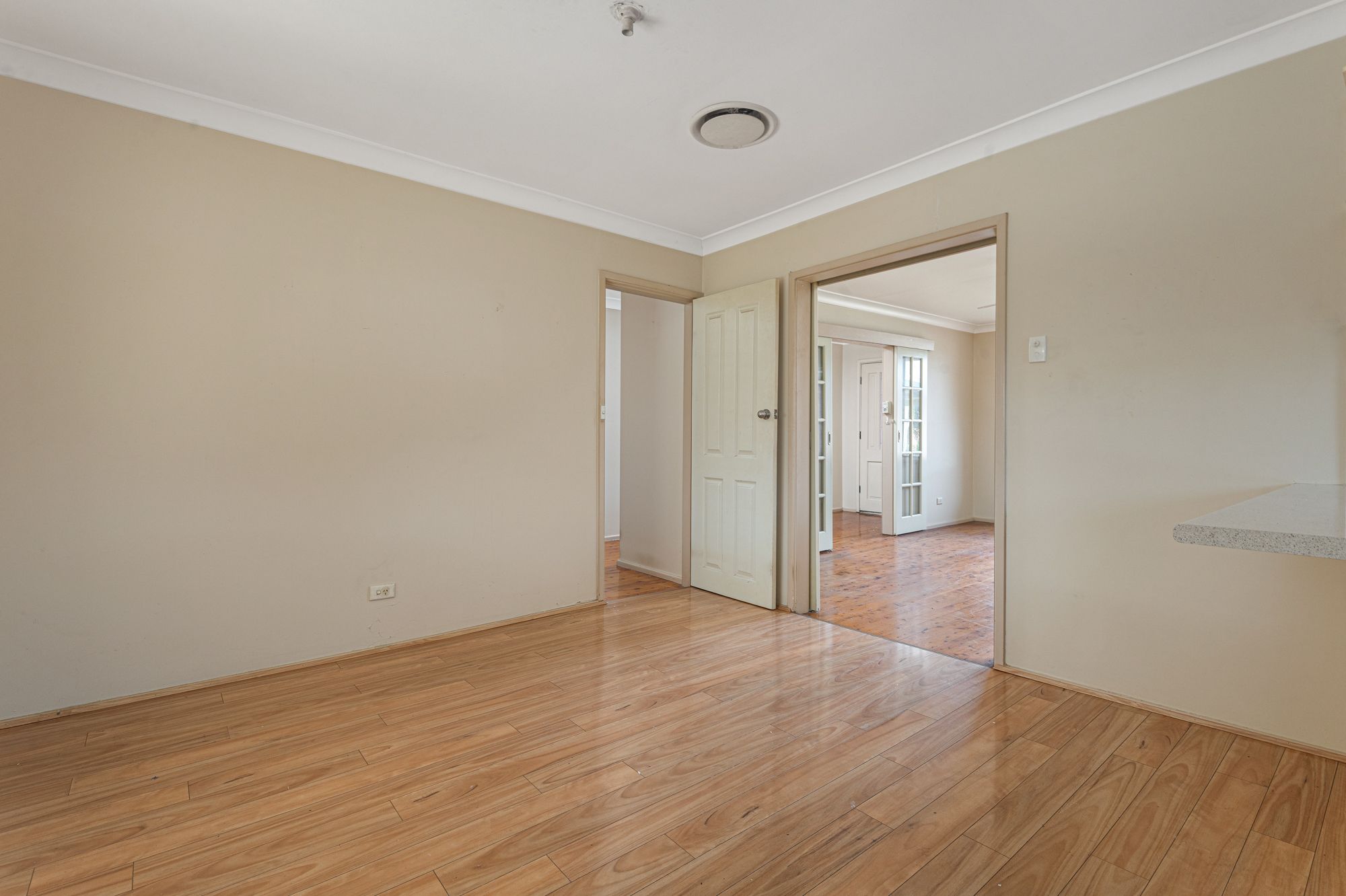77 Princess Street — photo 2 of 15