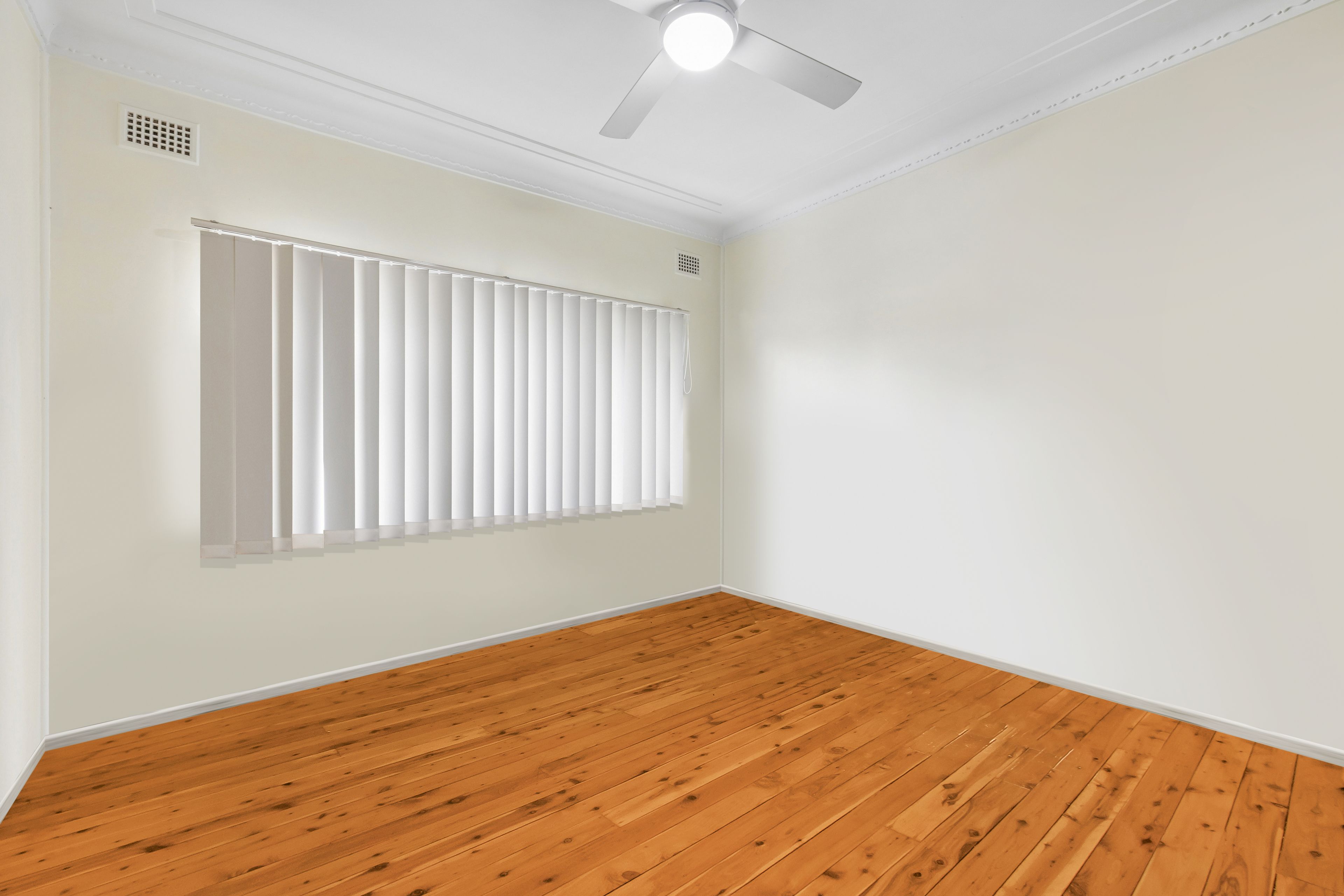 25 Watkins Road — photo 5 of 10