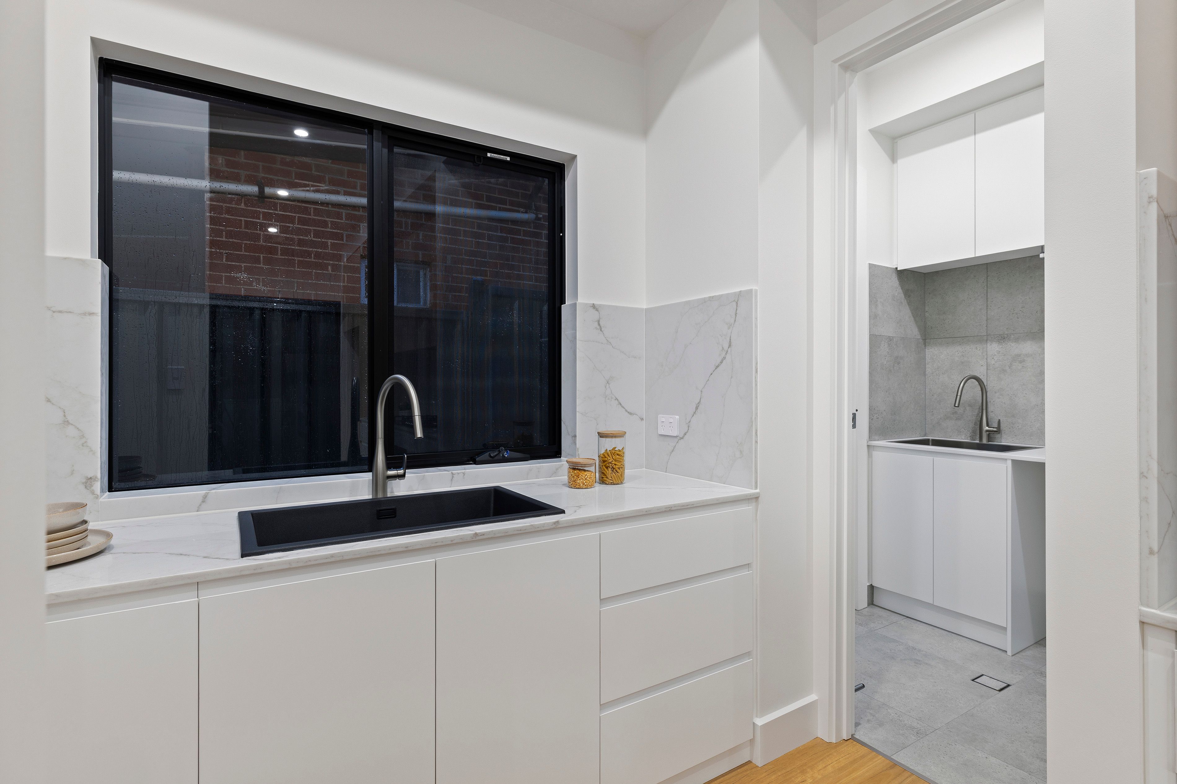 6 Pearce Avenue — photo 8 of 21