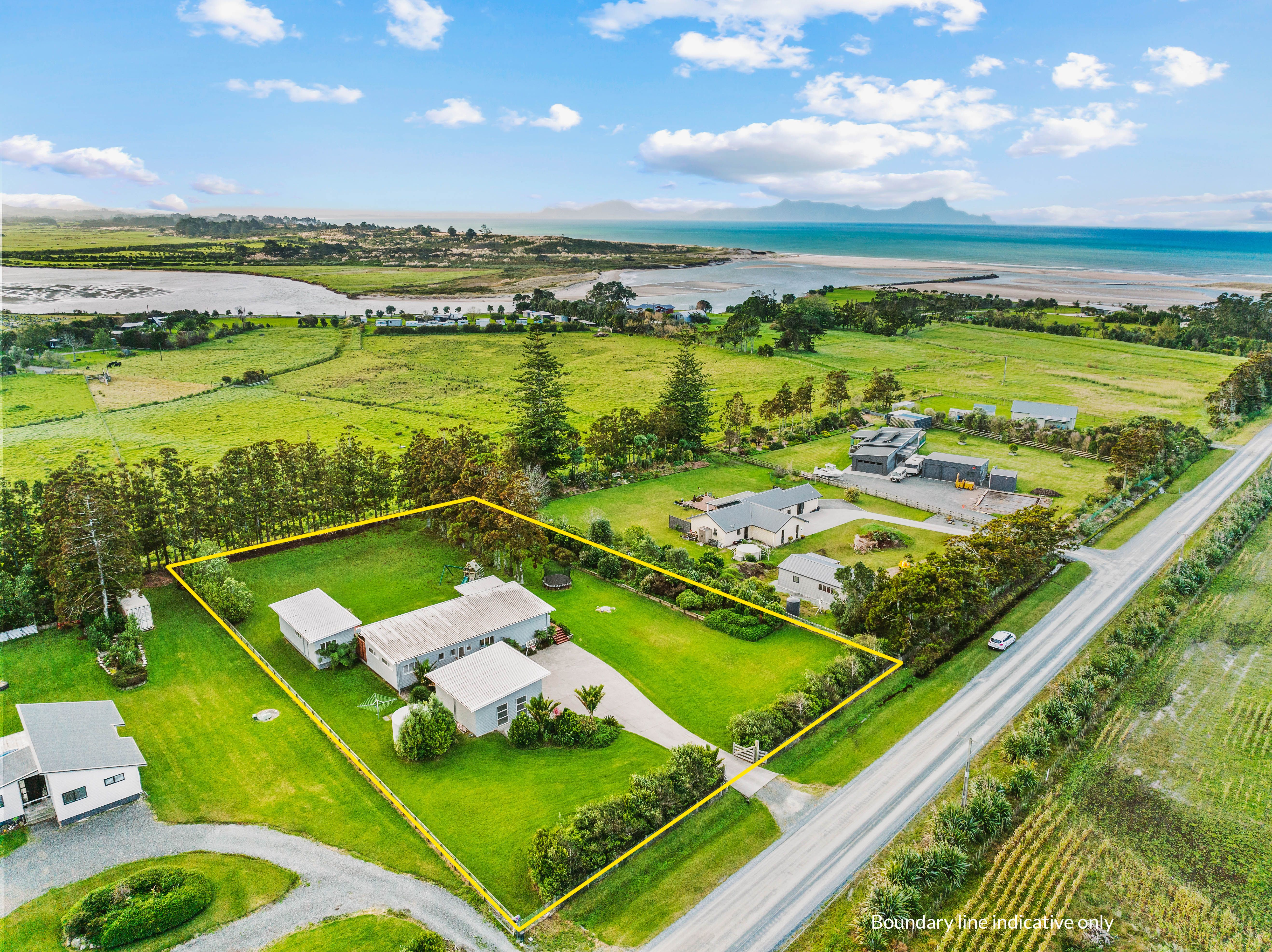 17 Johnson Point Road, Waipu, Whangarei District 0510 Sold House