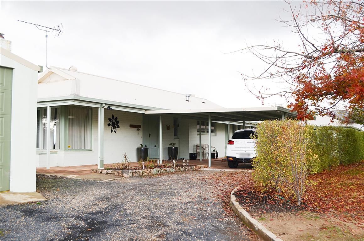 6 Godfrey Street, Tumut, NSW 2720