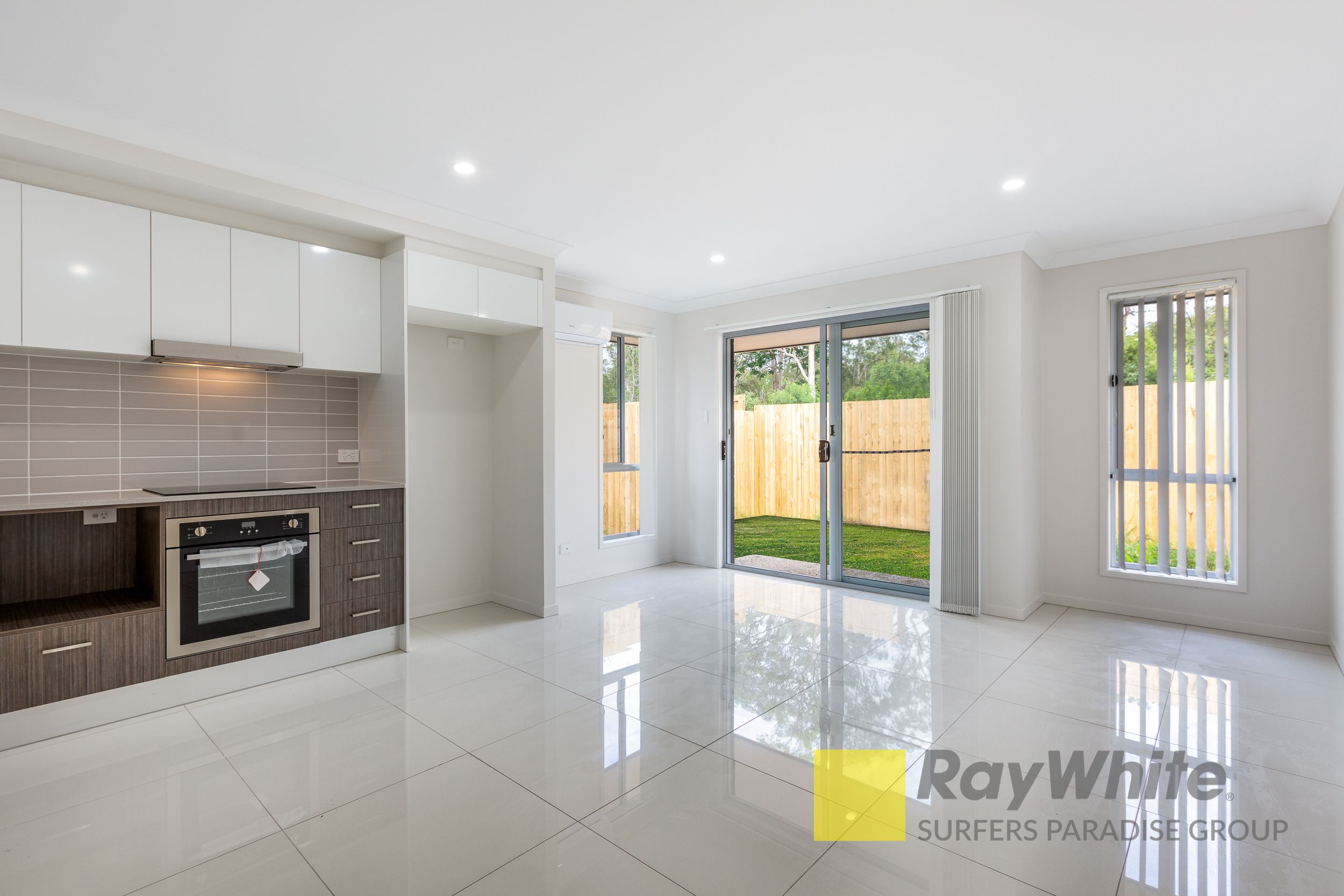 2/18 Soe Street, Redbank, QLD 4301