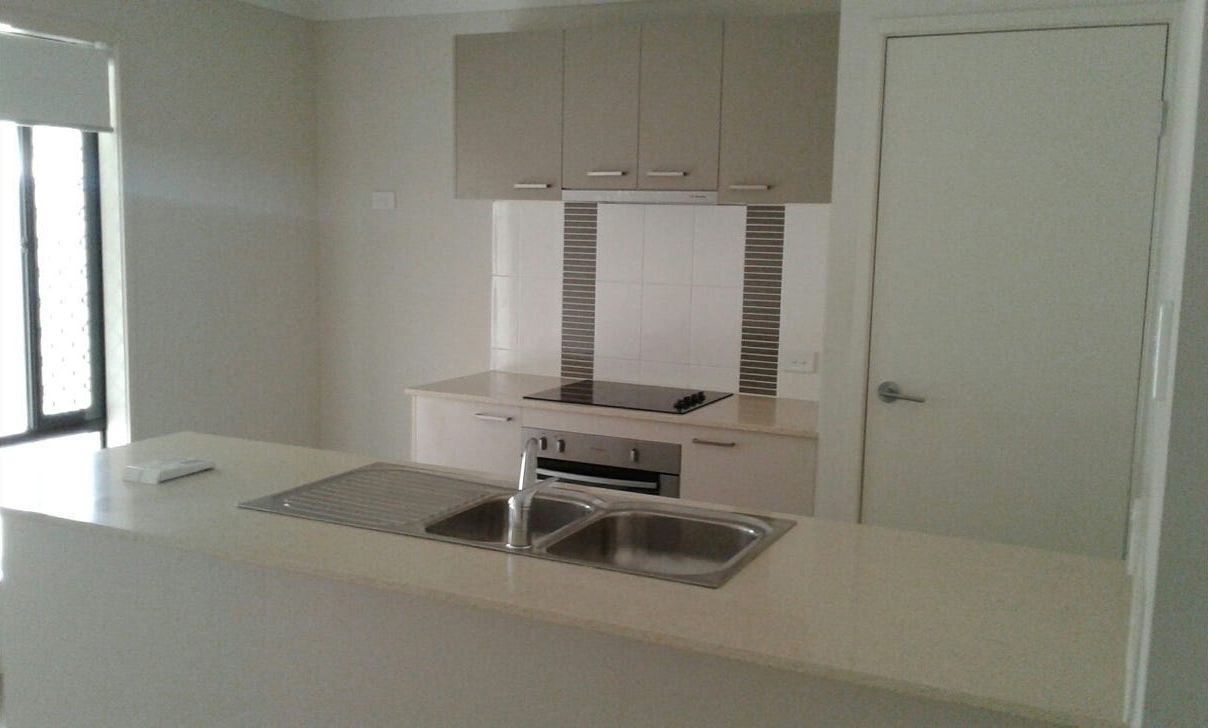 1/7 Saint Andrews Drive, Leichhardt, QLD 4305