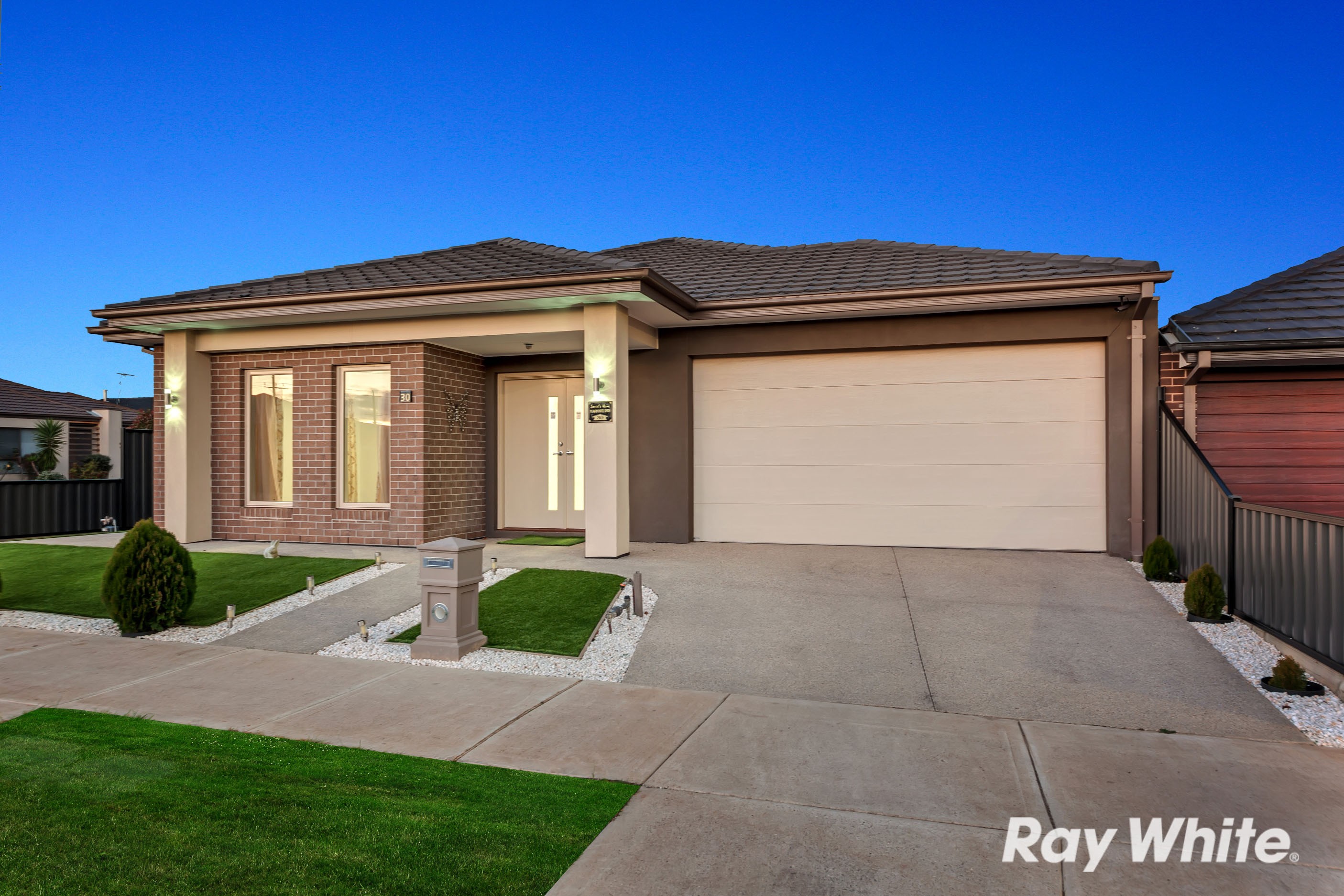 30 LAMBOURNE Avenue, Truganina, VIC 3029