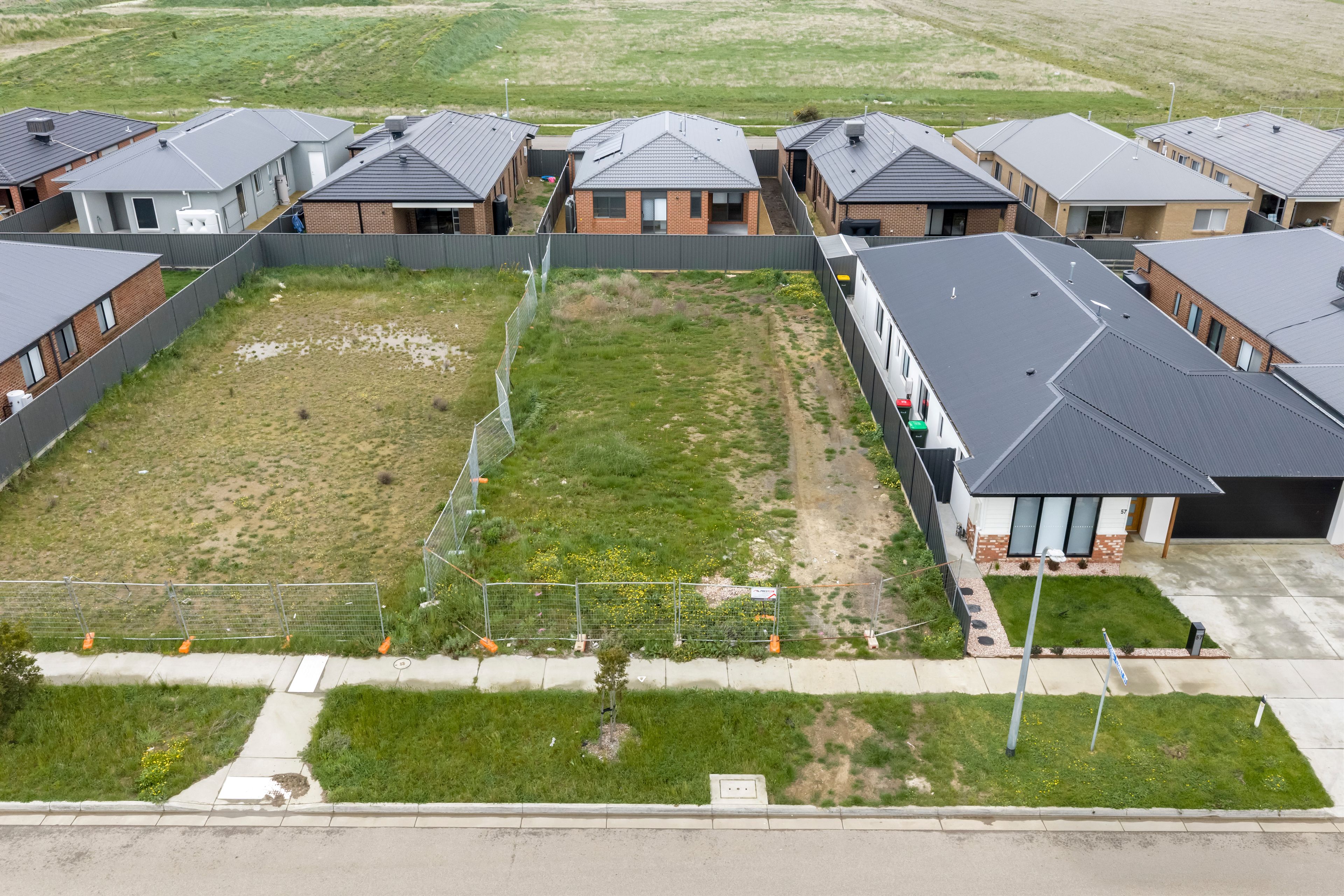 55 Cormorant Grange, WINTER VALLEY, VIC 3358