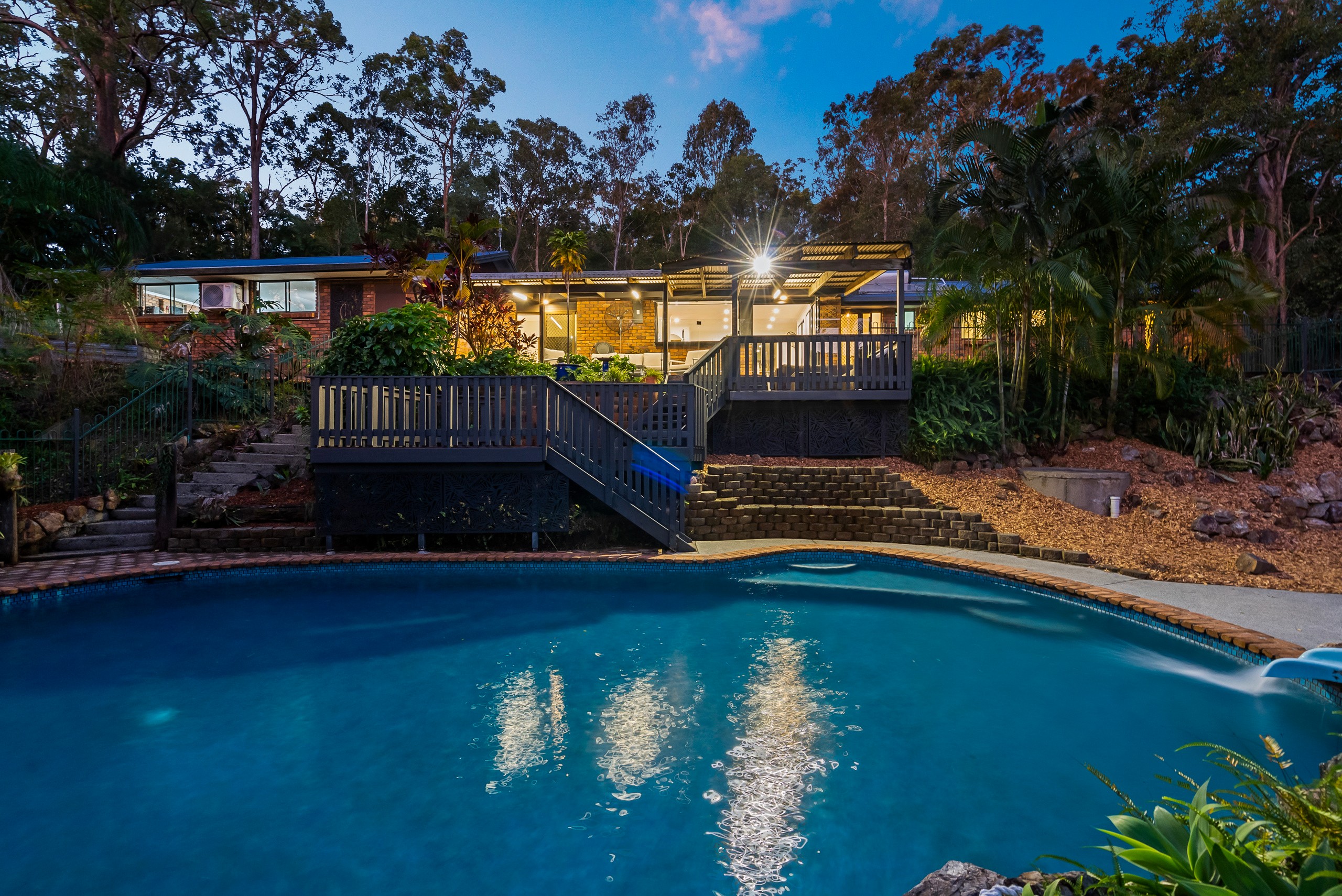 12 Karragata Court, Tallebudgera, QLD 4228
