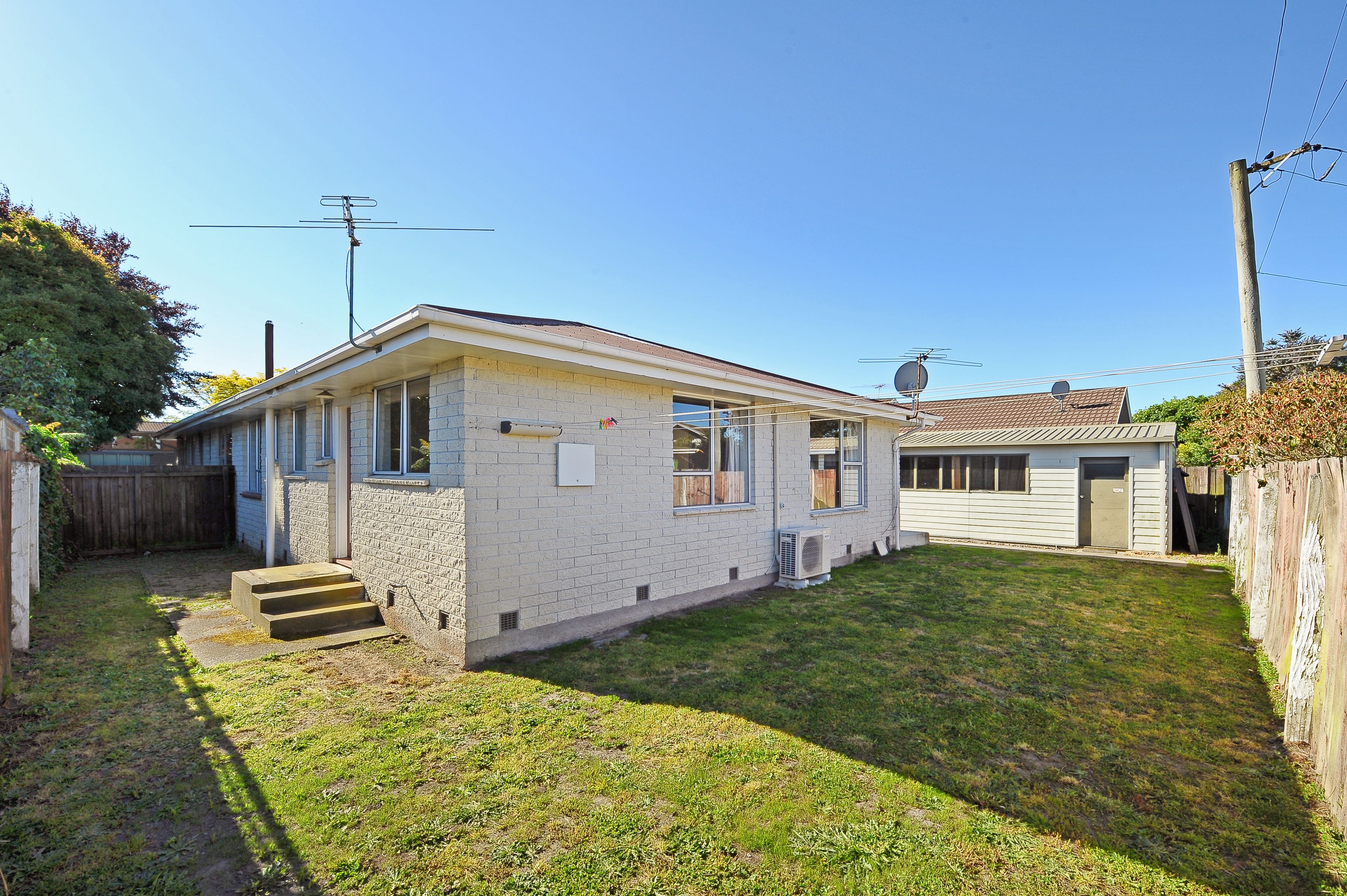 2/4 Connemara Drive, Northwood, Christchurch City