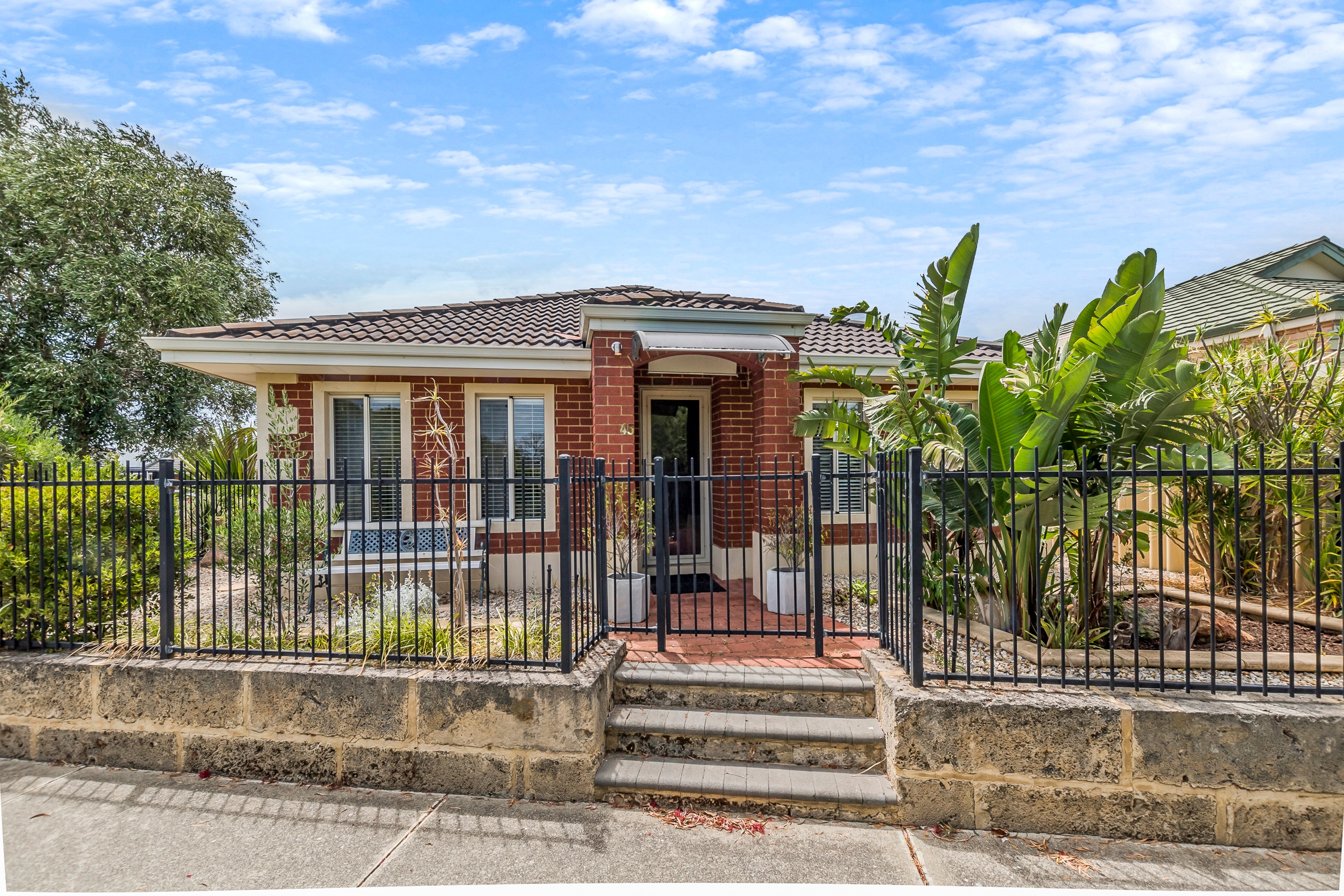 45 Jupiter Bend, Rockingham, WA 6168