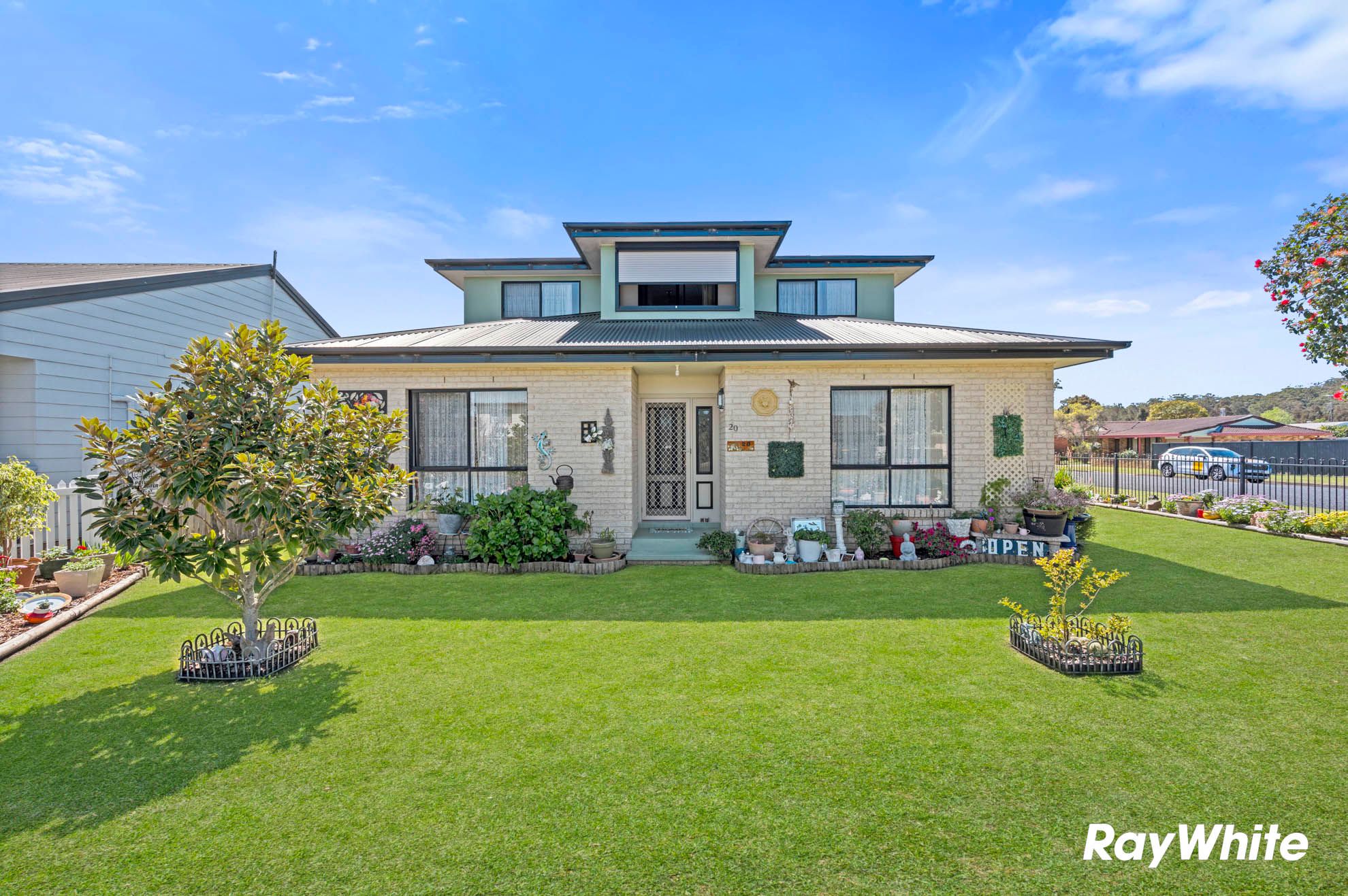 20 Belbowrie Parade, Maloneys Beach, NSW 2536