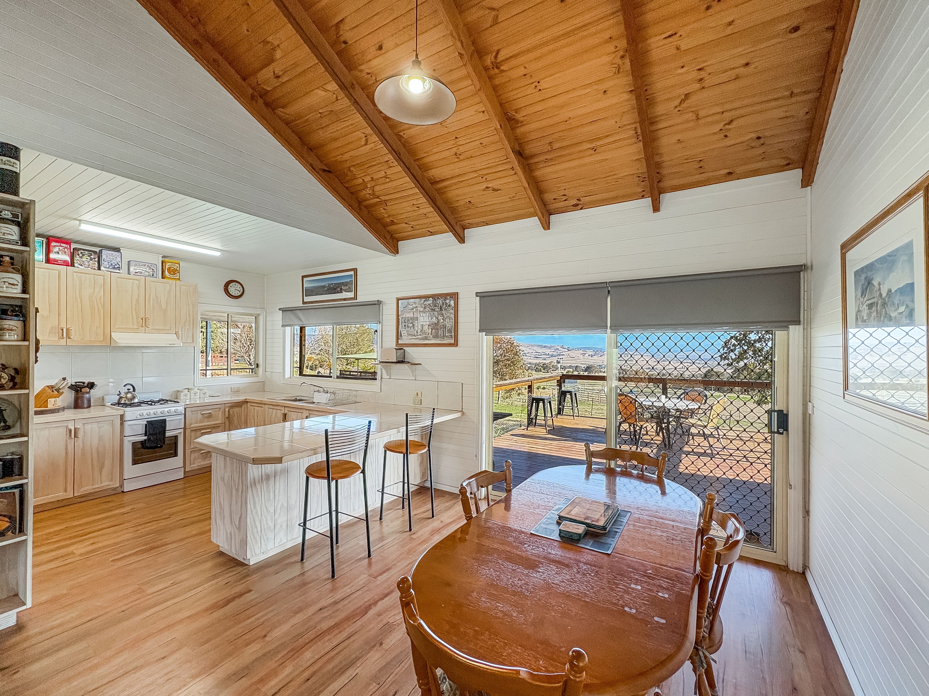 180 Purcells Road, Merrijig, VIC 3723