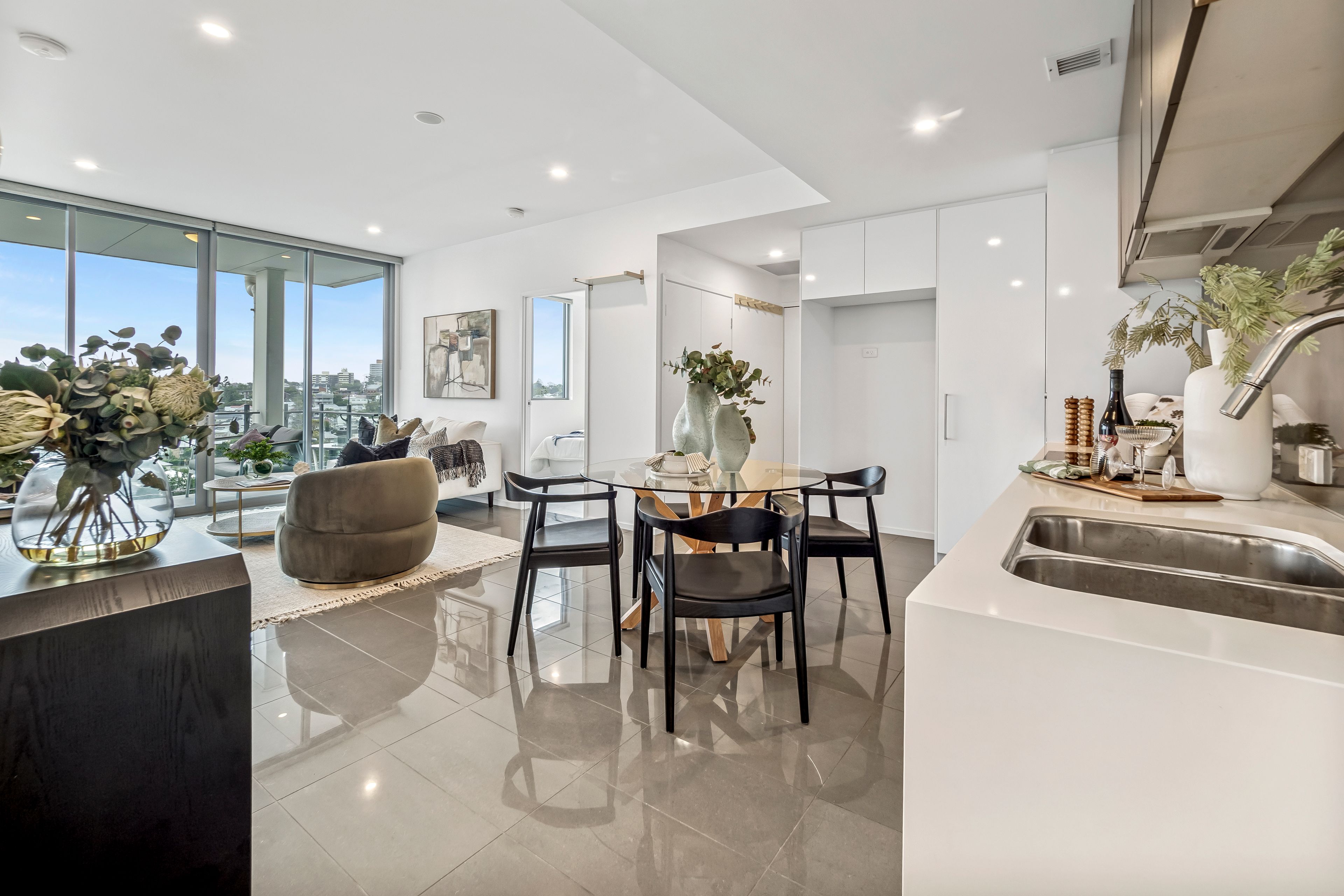 705/32 Russell Street — photo 13 of 18