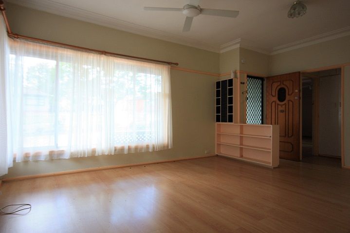 47 Hoddle Avenue, Bradbury, NSW 2560