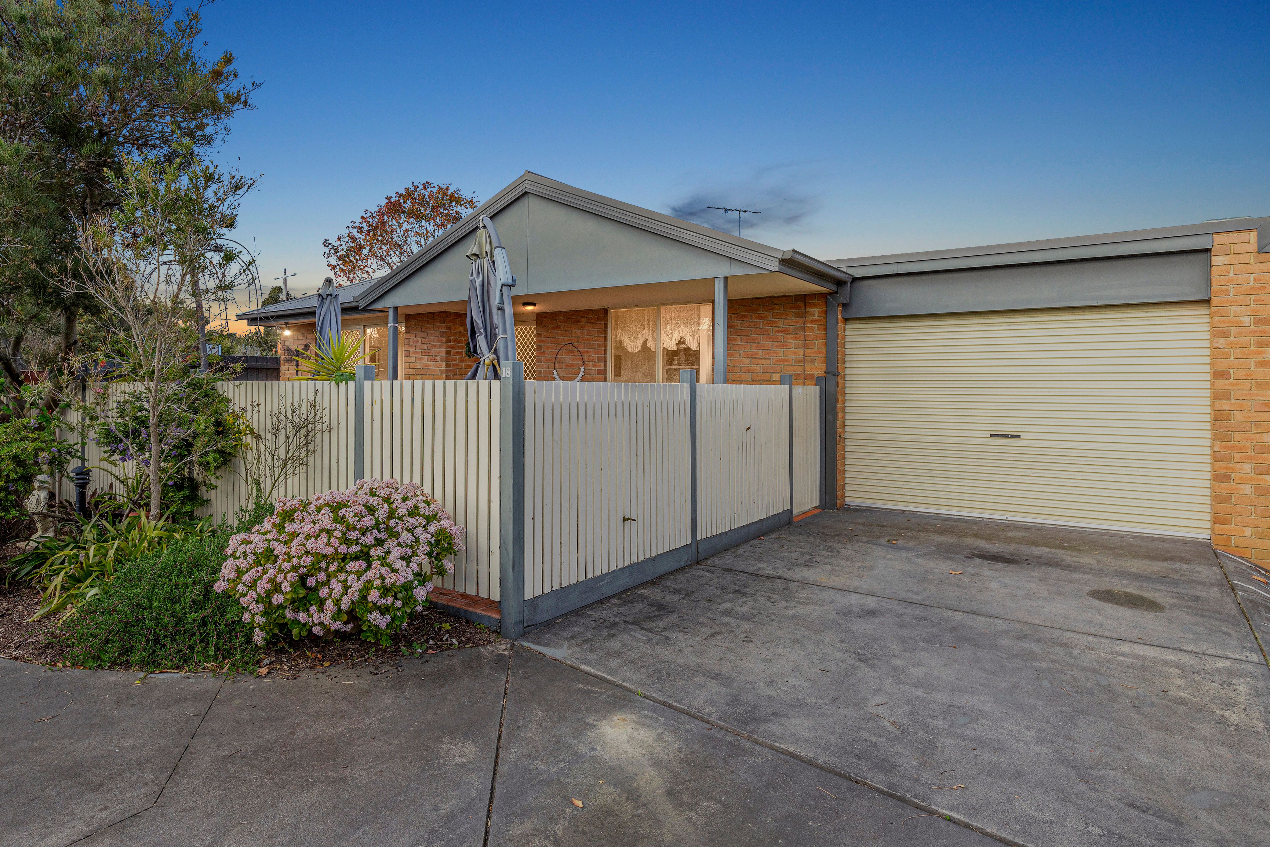 254 Jetty Road, Rosebud VIC 3939