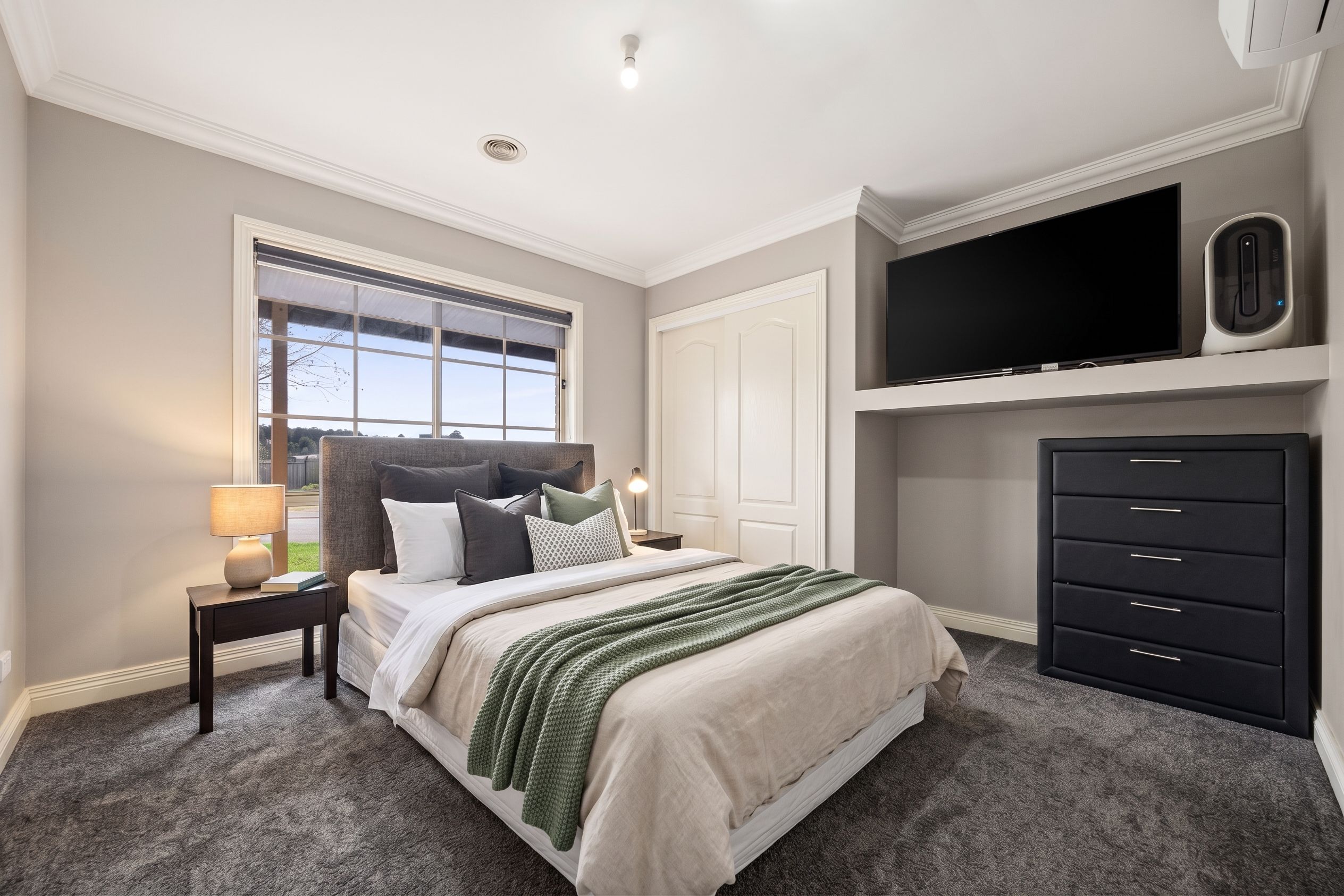 39 Shaw Drive — photo 11 of 20