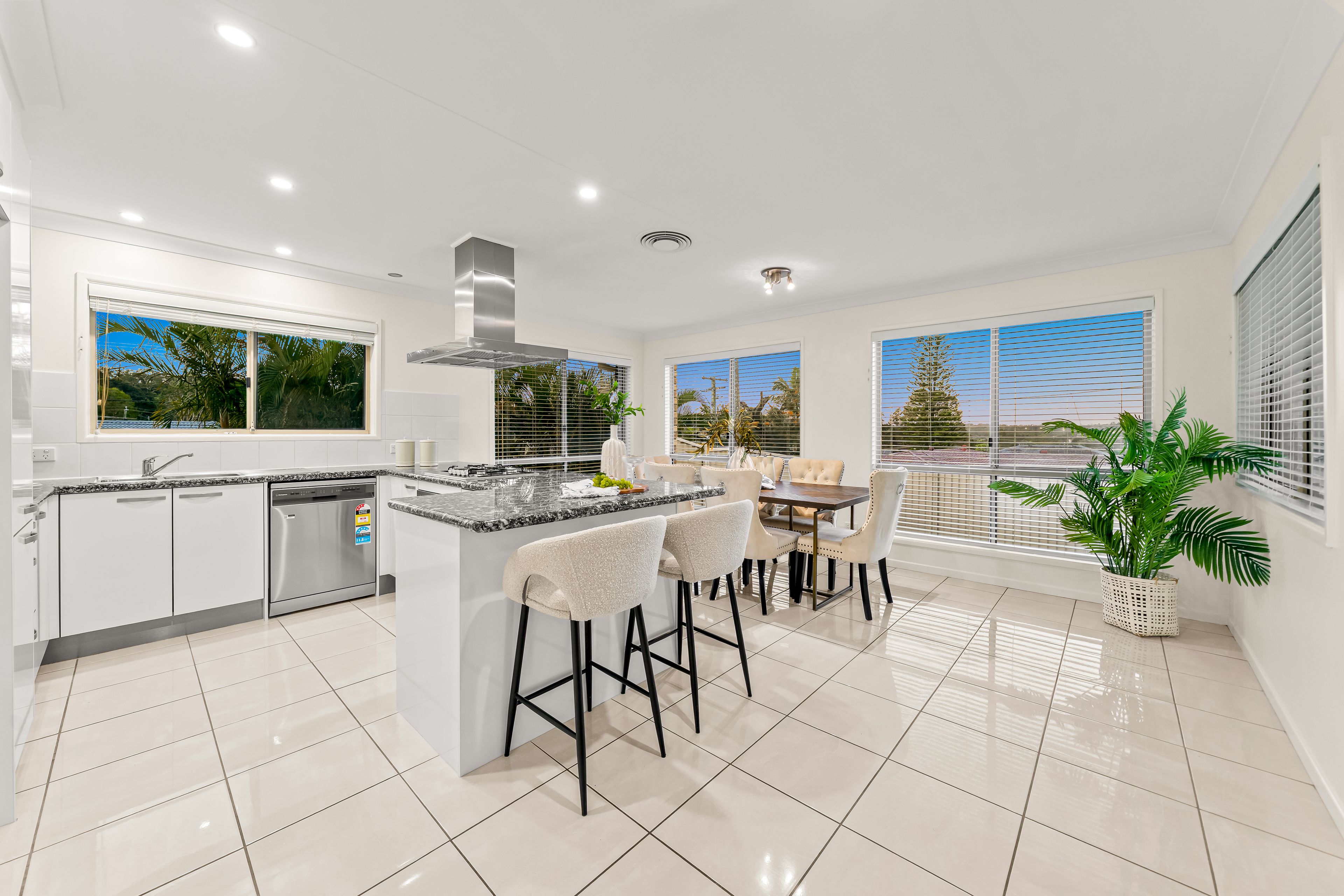 2 Artemis Court — photo 5 of 30