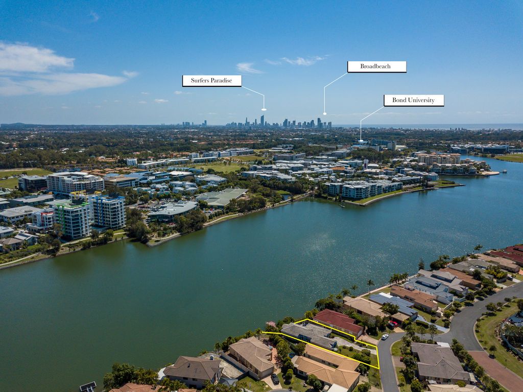 5 Cornell Court, Varsity Lakes, QLD 4227