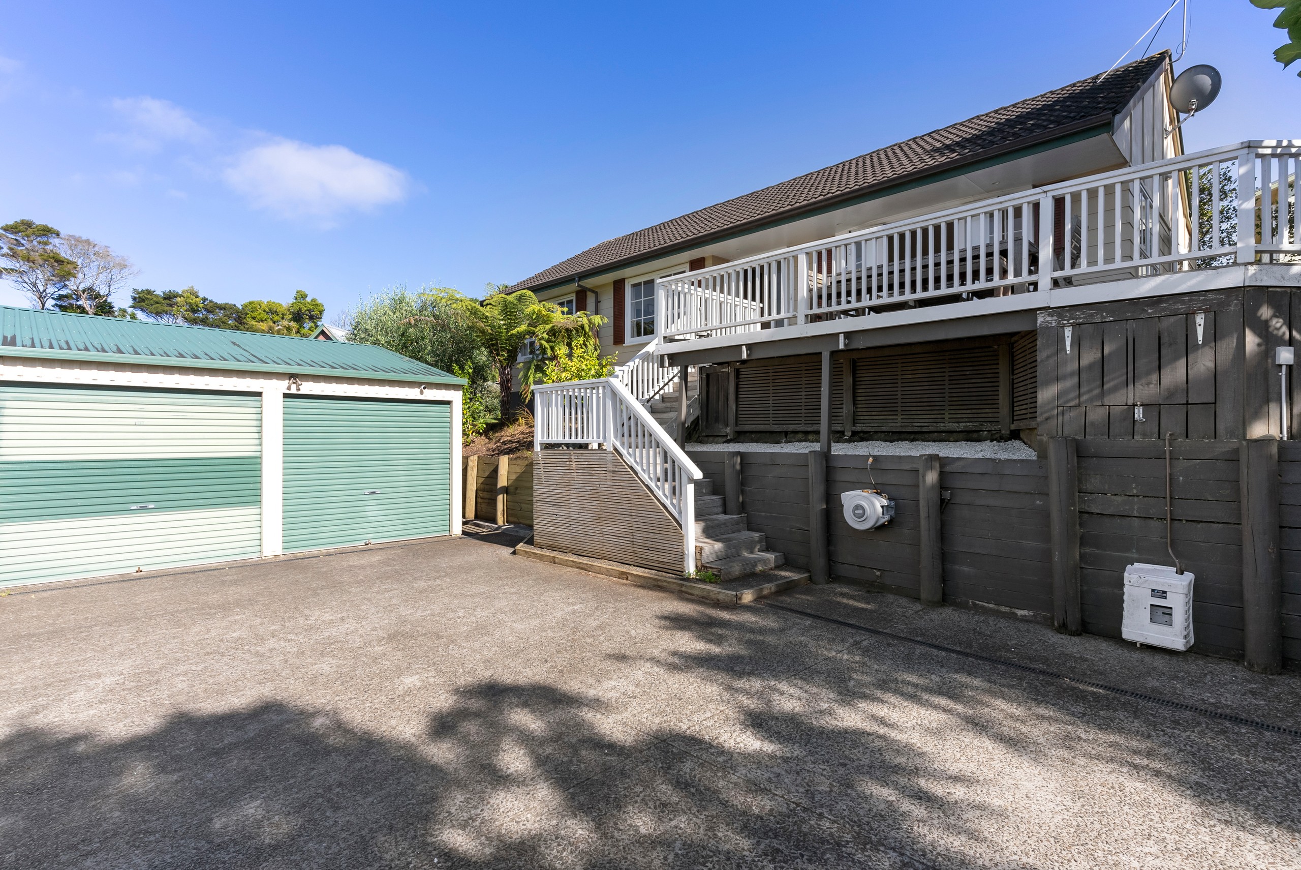 5 West Glade Crescent, Birkenhead, North Shore City