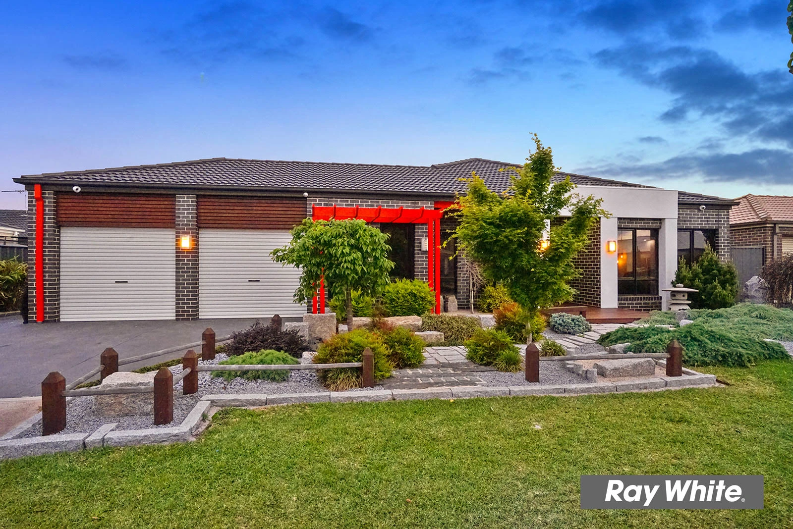 25 Clearwater Rise Parade, Truganina, VIC 3029