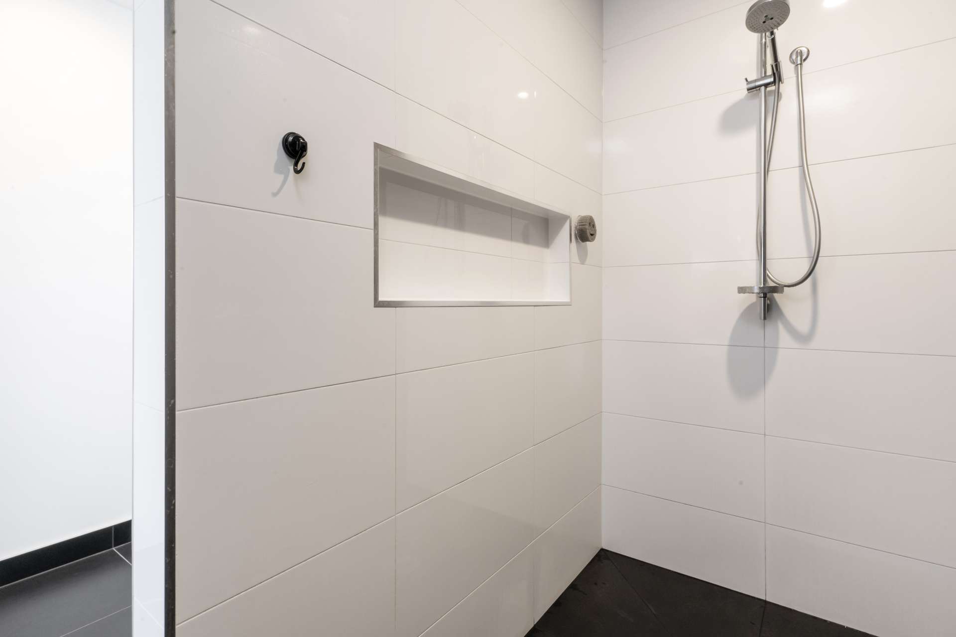 217 Cavendish Road photo 24
