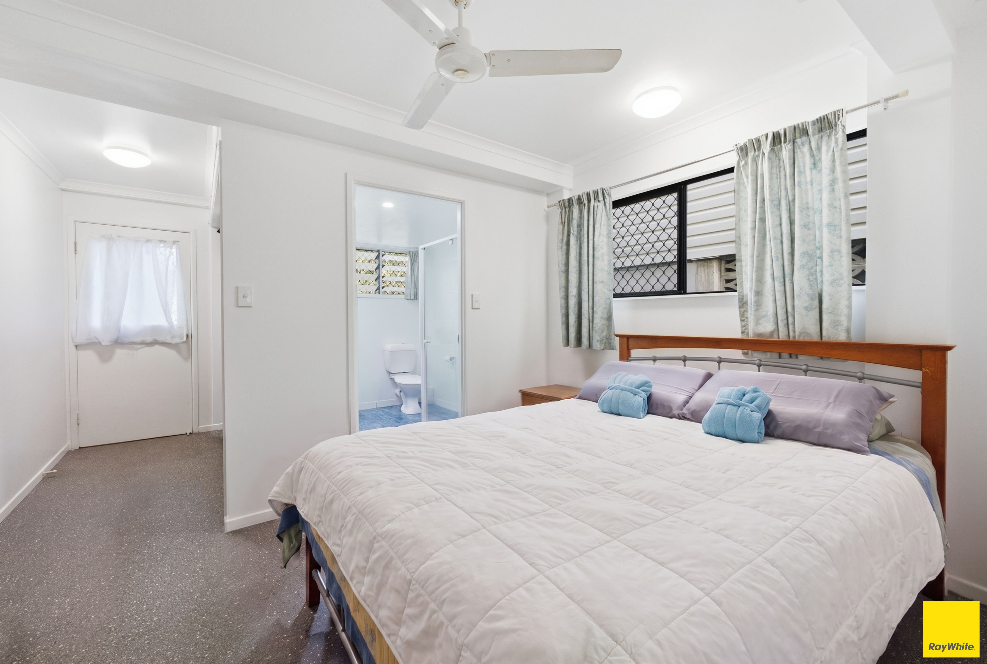 49 Charles Street — photo 19 of 25
