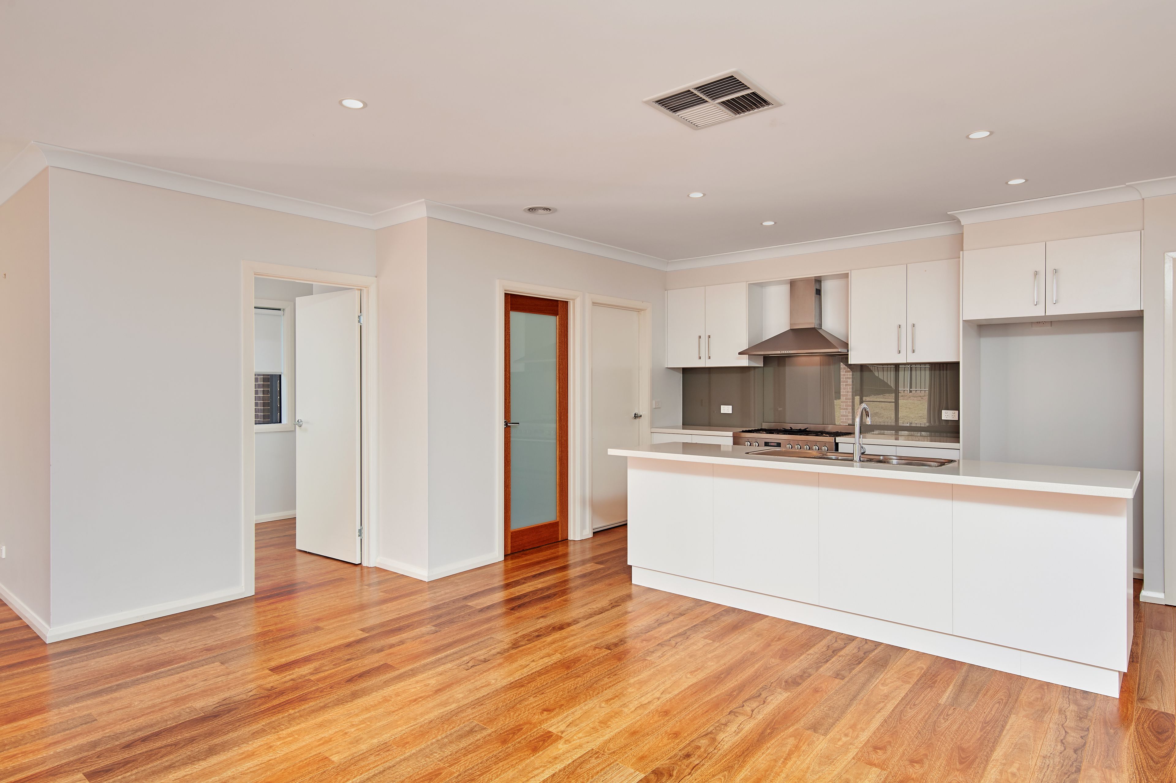 76 Lewis Street, Coolamon, NSW 2701