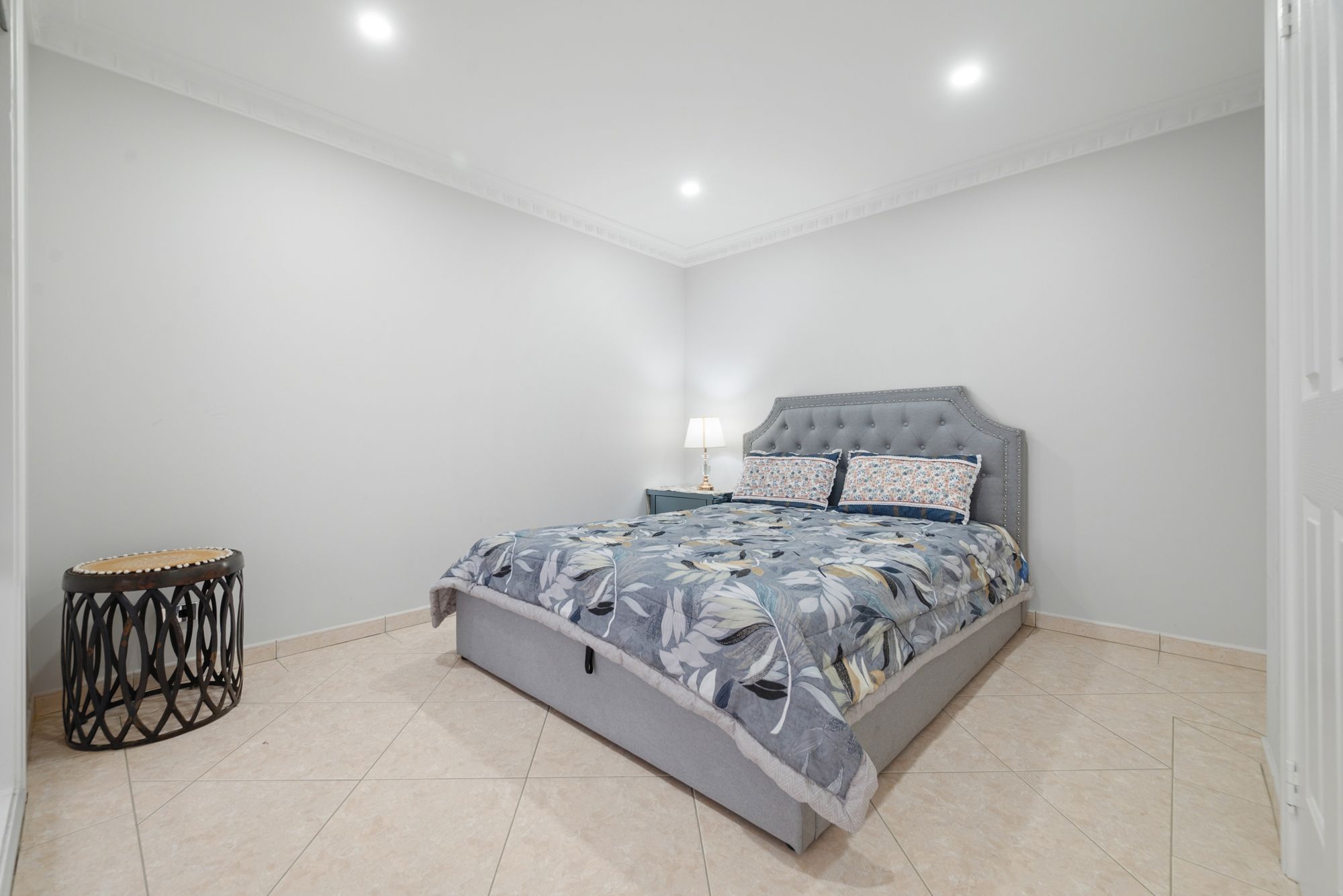 100 Glengarry Drive, Glenmore Park, NSW
